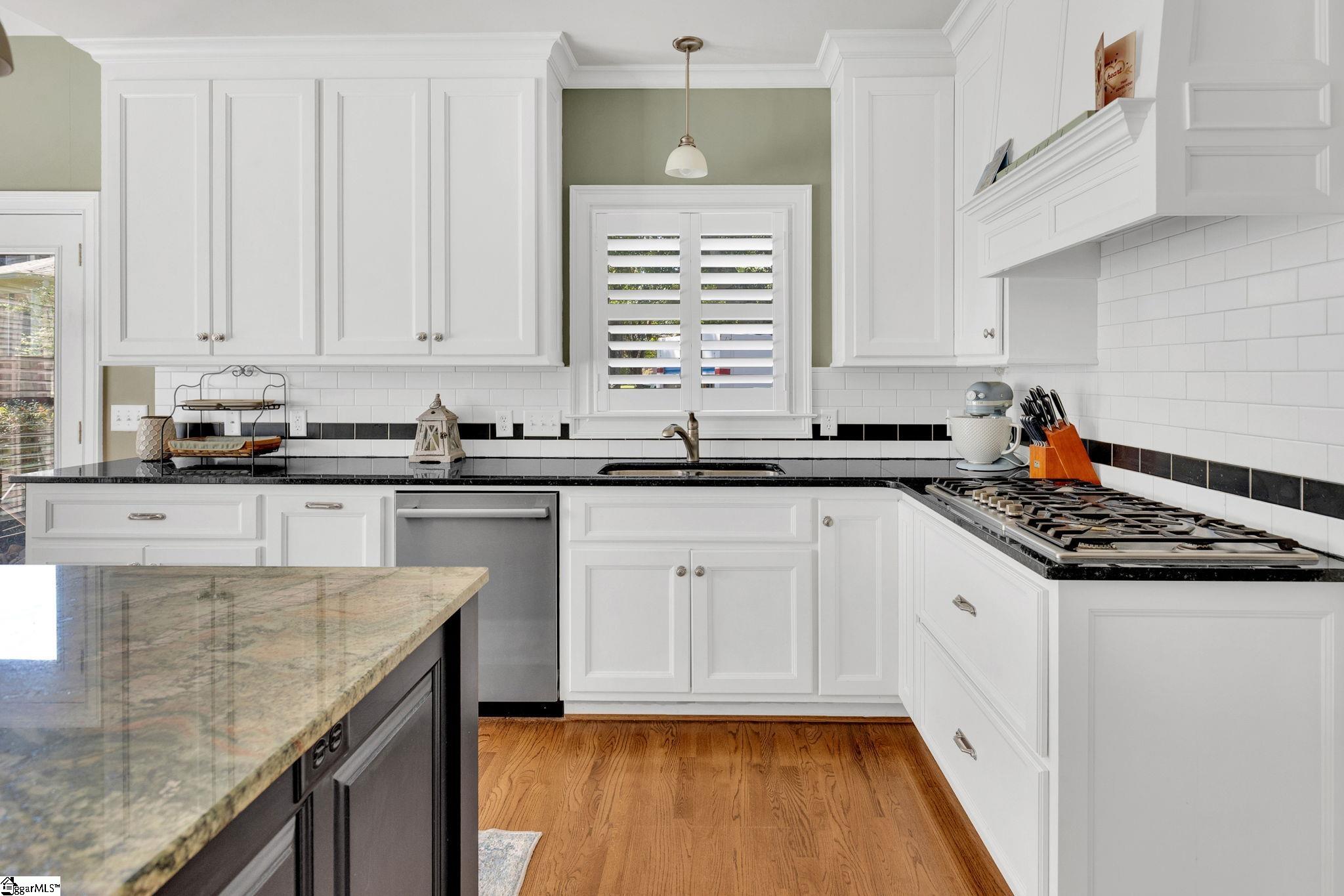 MLS #1569347 image #21