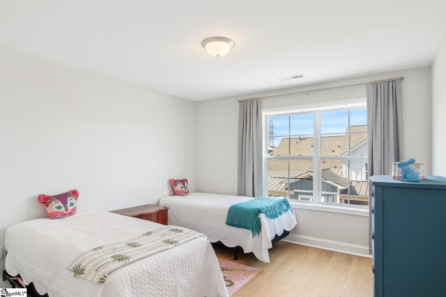 MLS #1569356 image #26