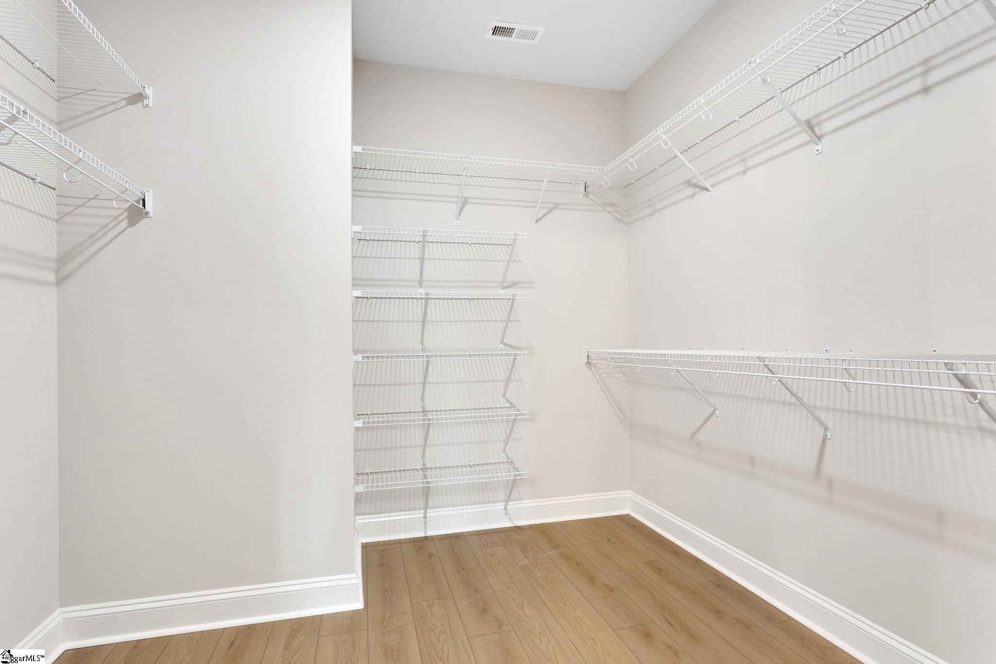 MLS #1569358 image #24