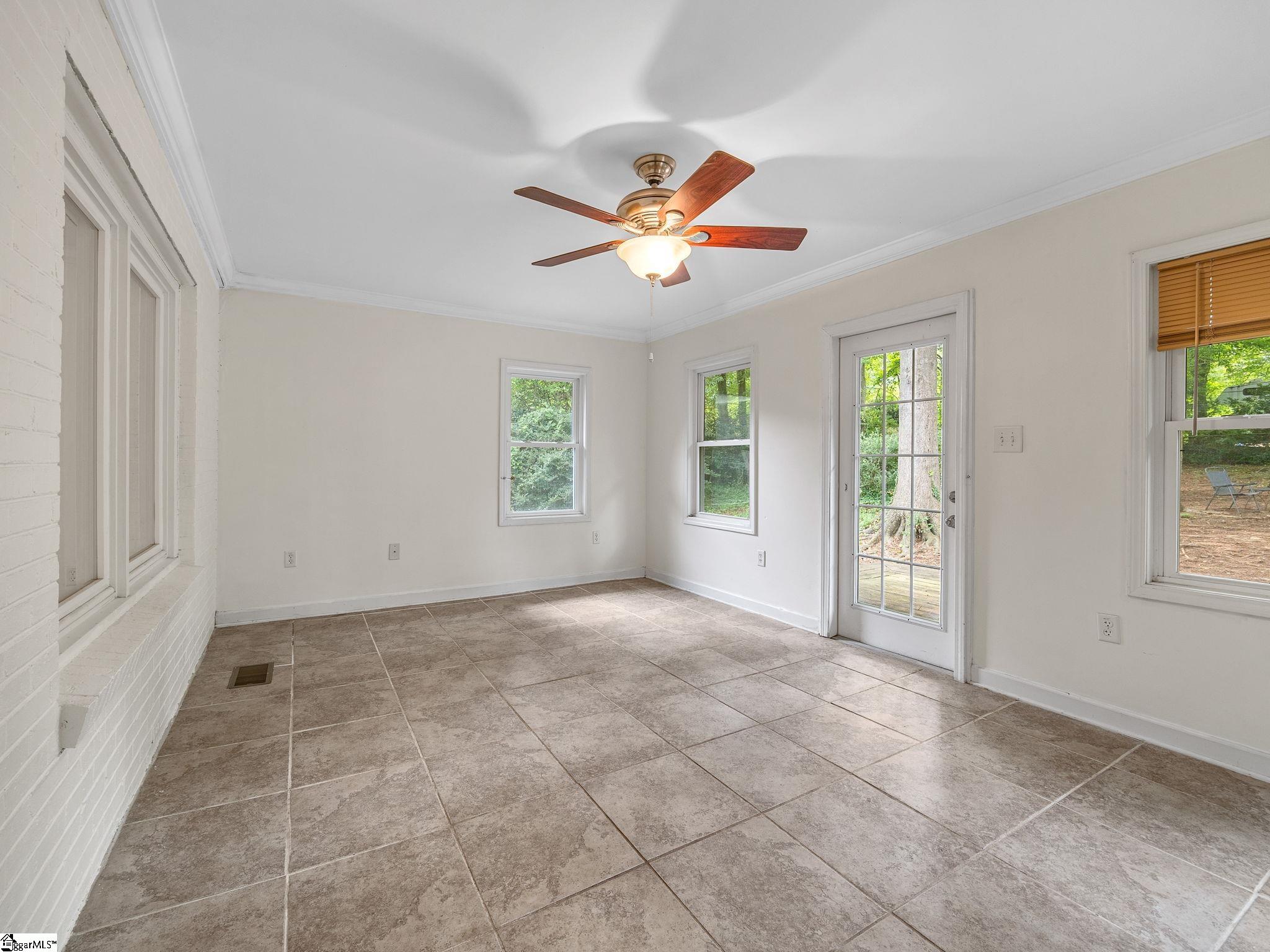 MLS #1569372 image #23