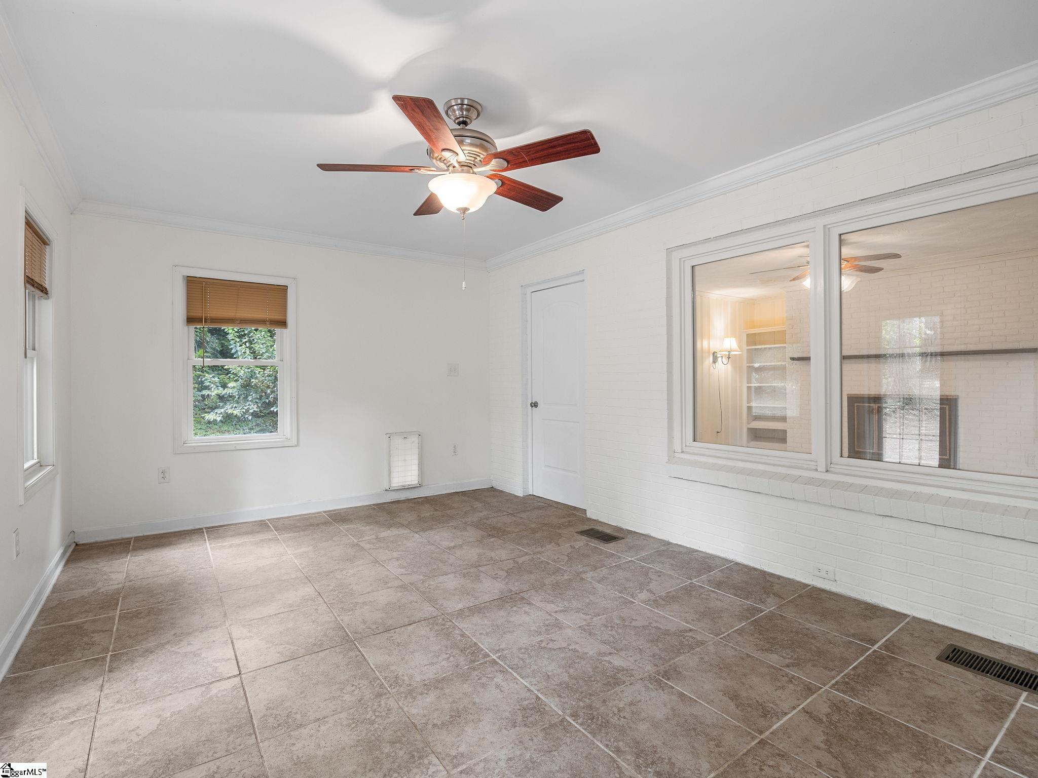 MLS #1569372 image #24