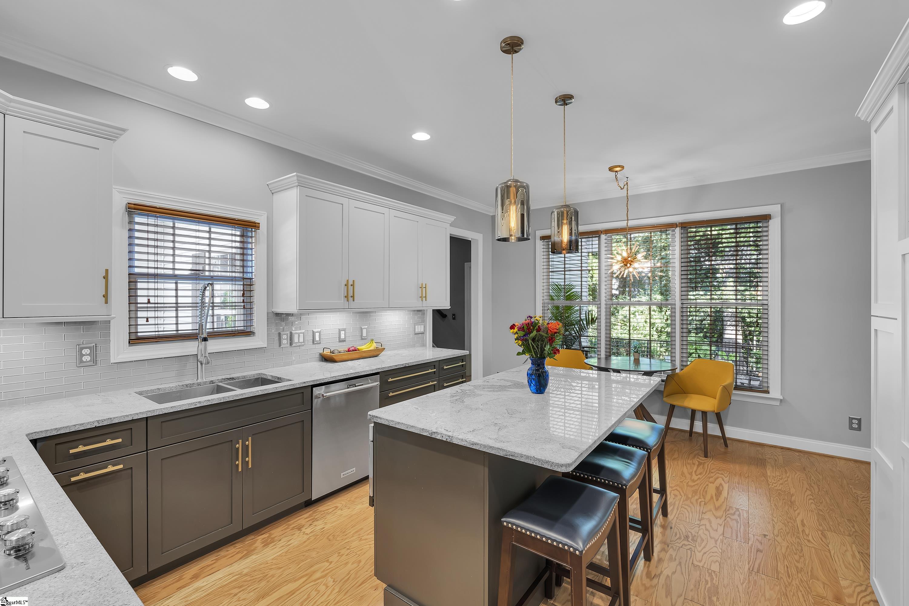 MLS #1569390 image #6