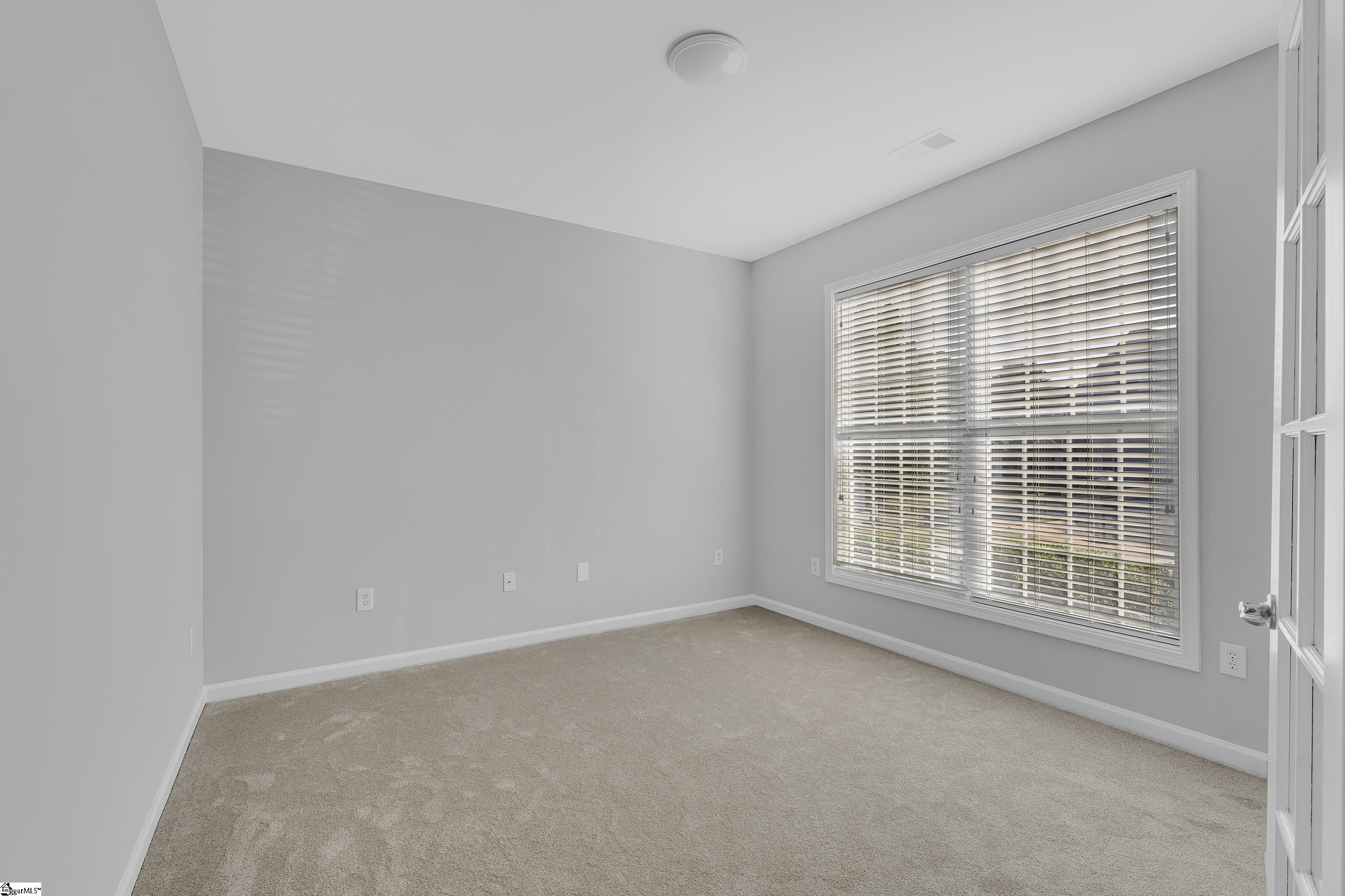 MLS #1569492 image #1