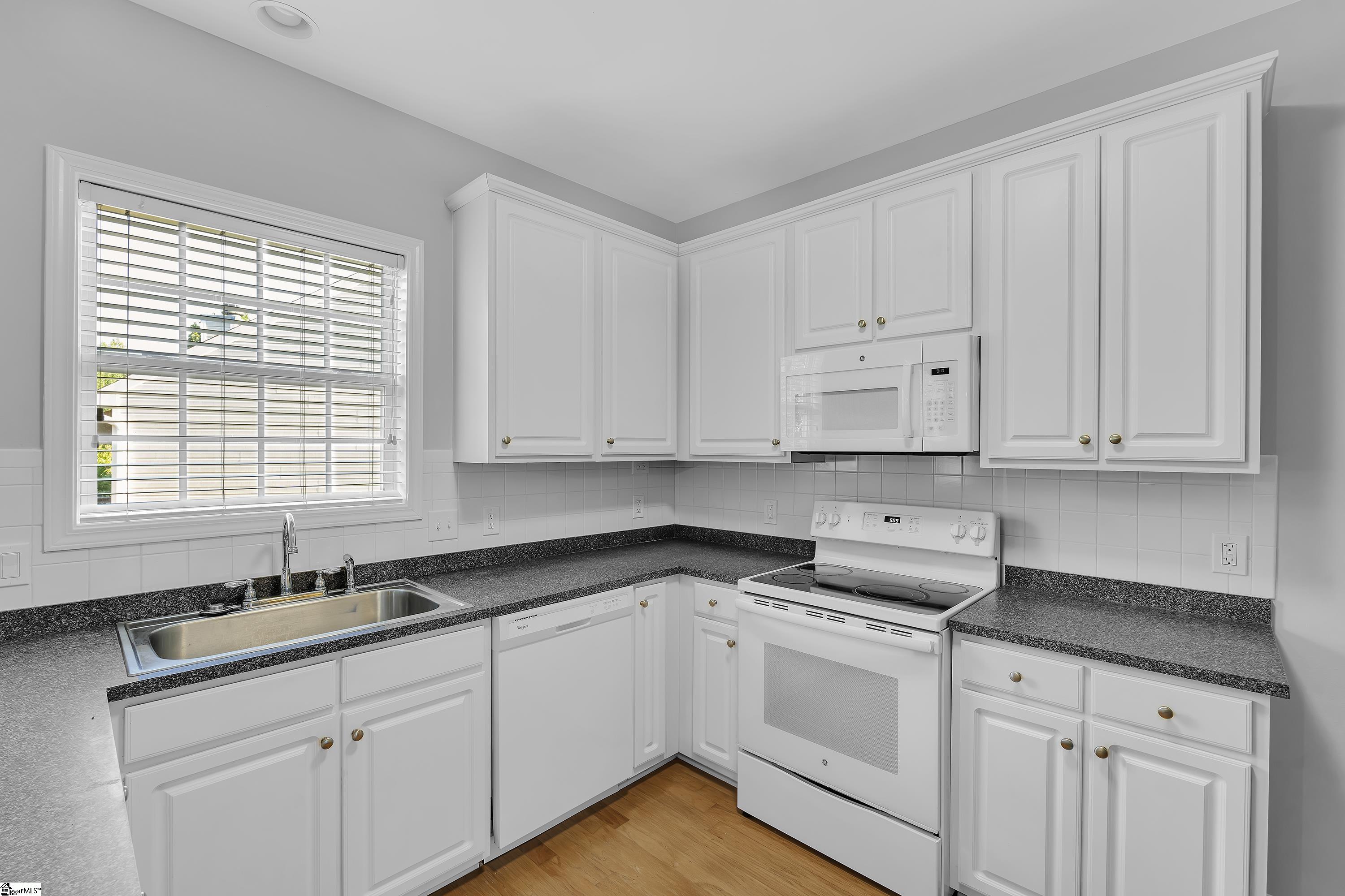 MLS #1569492 image #12