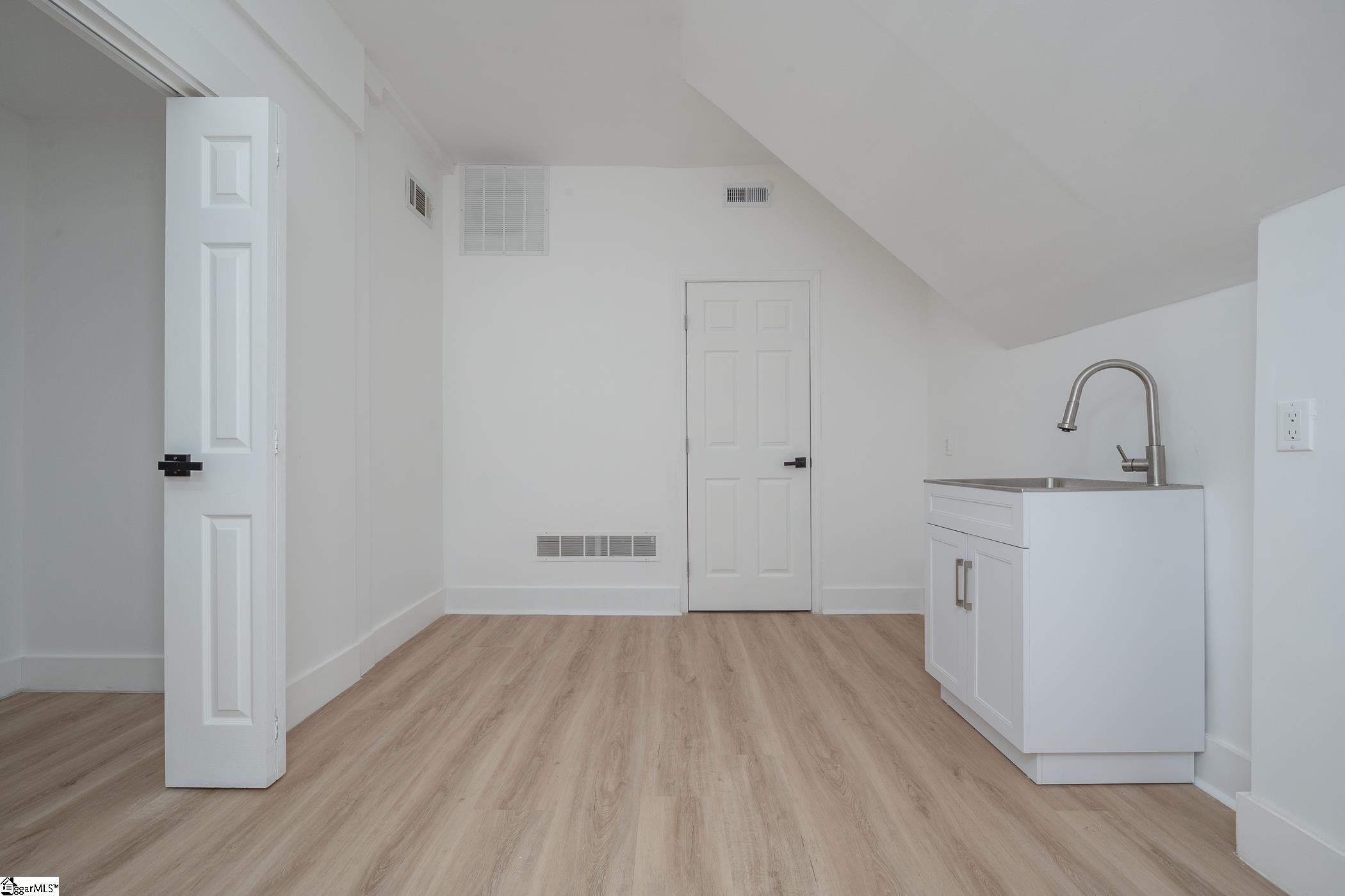 MLS #1569533 image #23