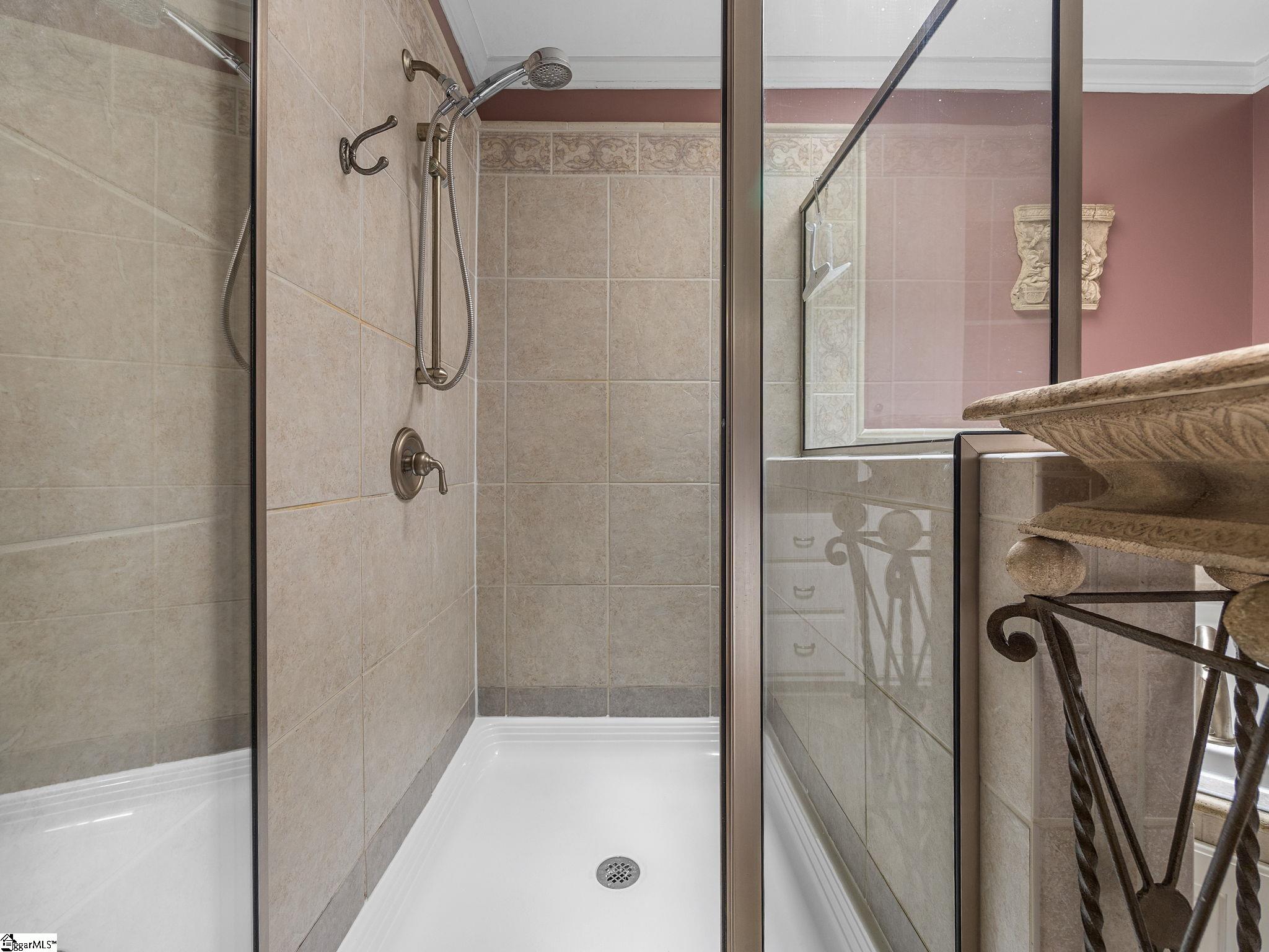 MLS #1569546 image #32