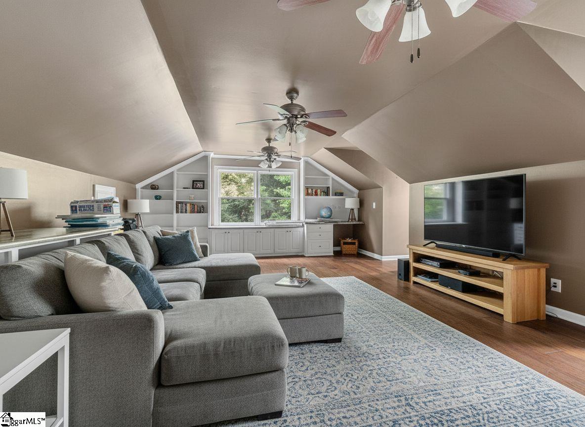 MLS #1569546 image #43