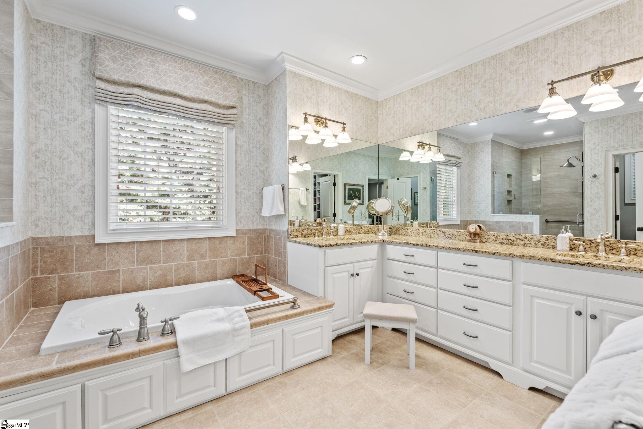 MLS #1569551 image #33