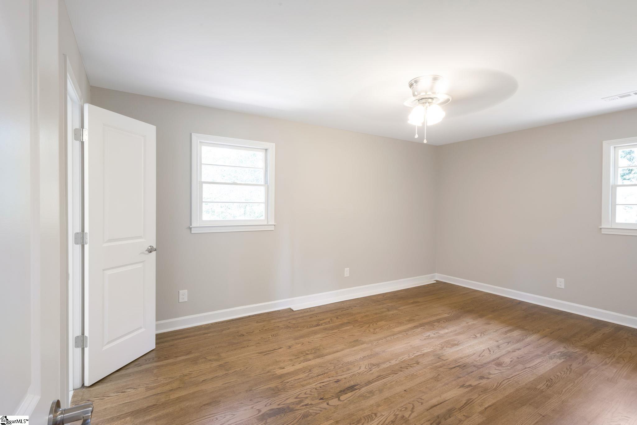 MLS #1569589 image #9