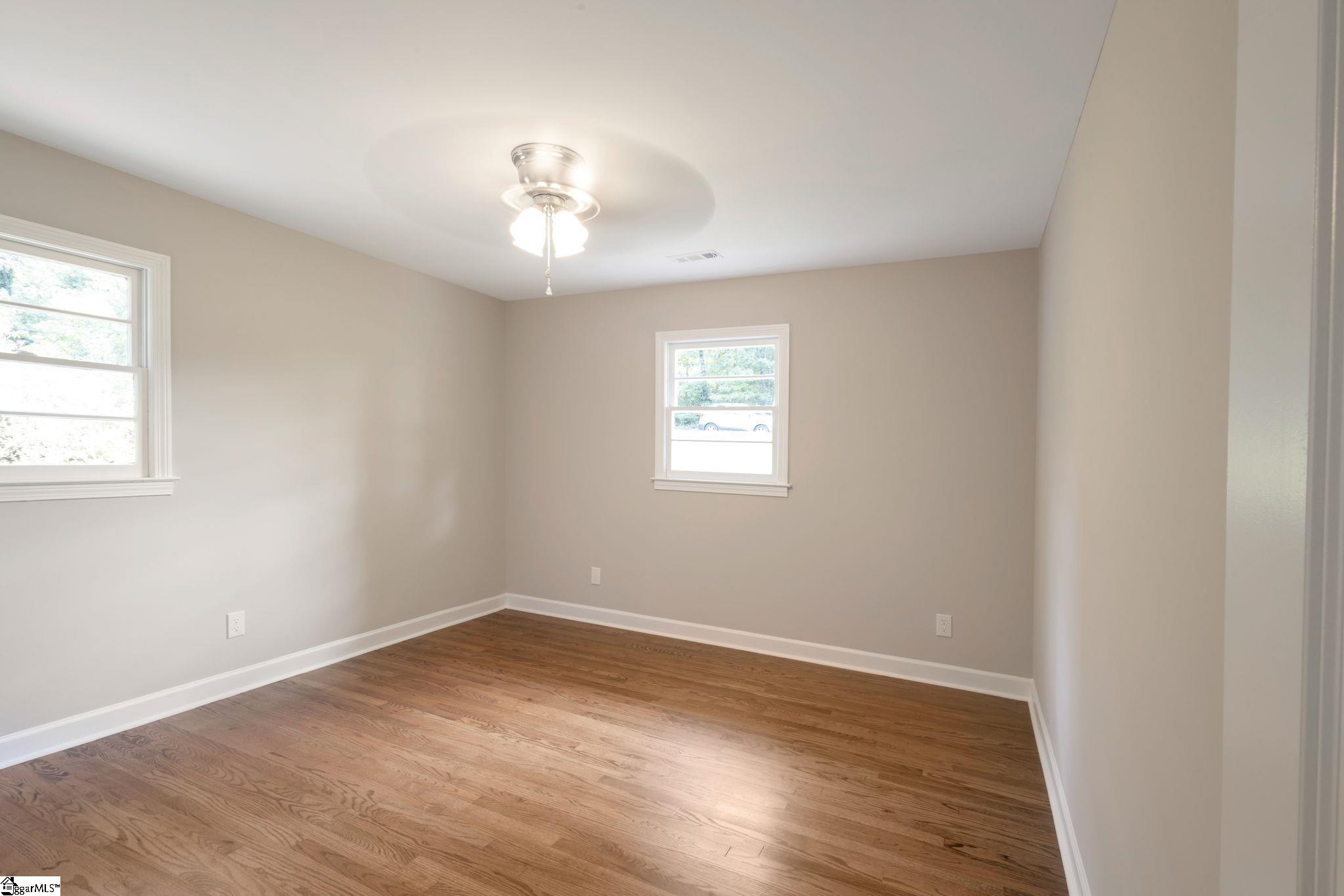 MLS #1569589 image #20