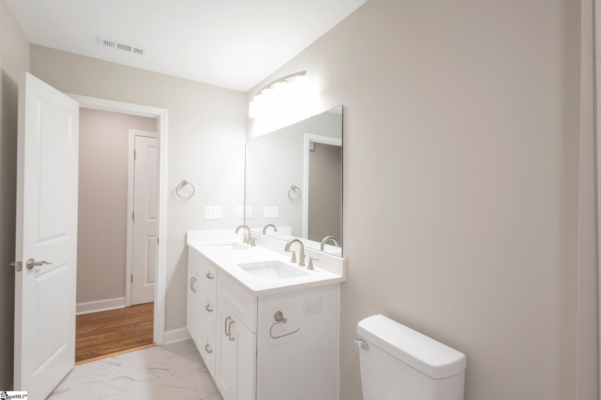 MLS #1569589 image #24