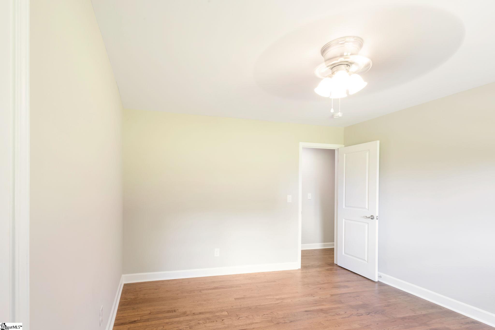 MLS #1569589 image #27