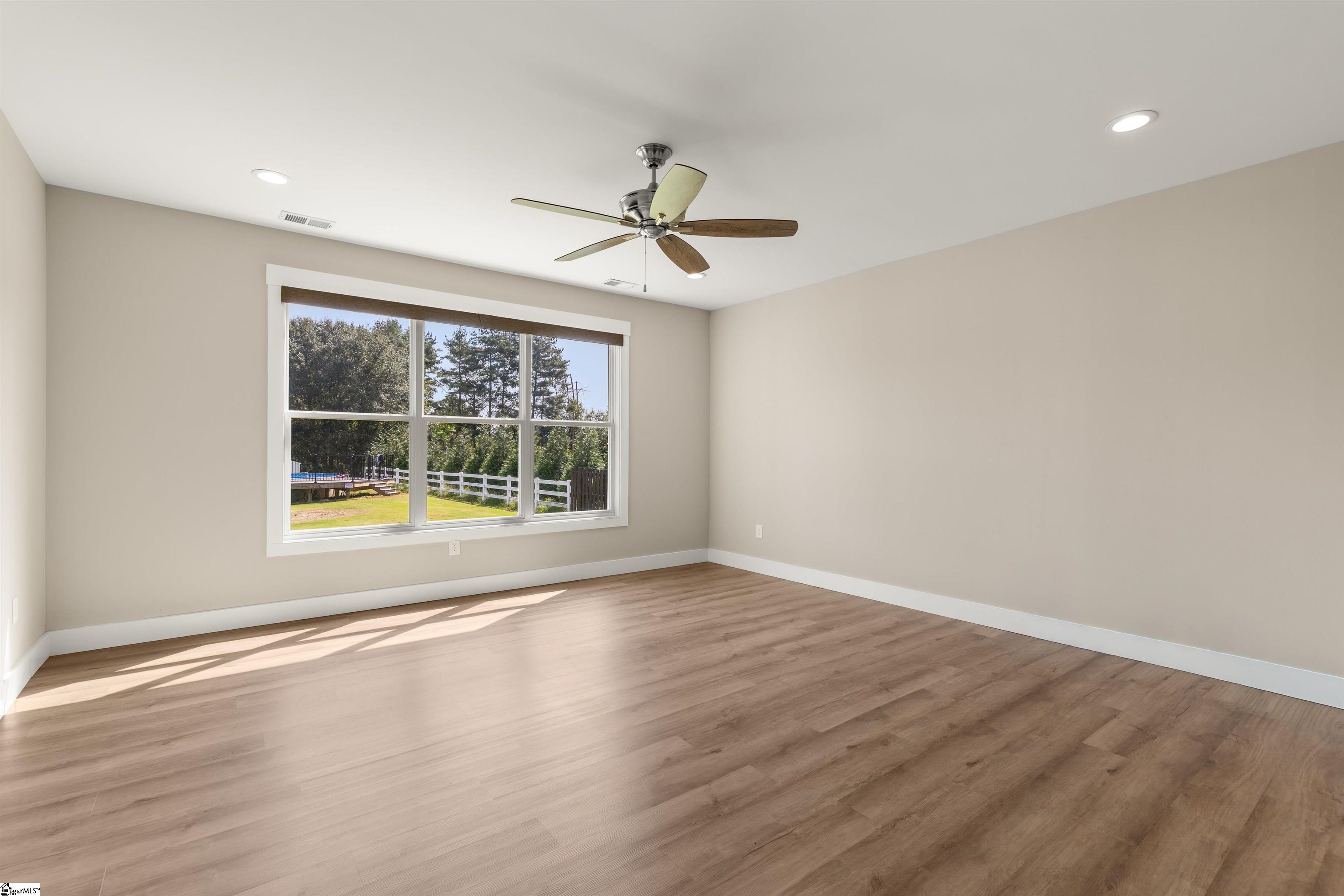 MLS #1569602 image #15