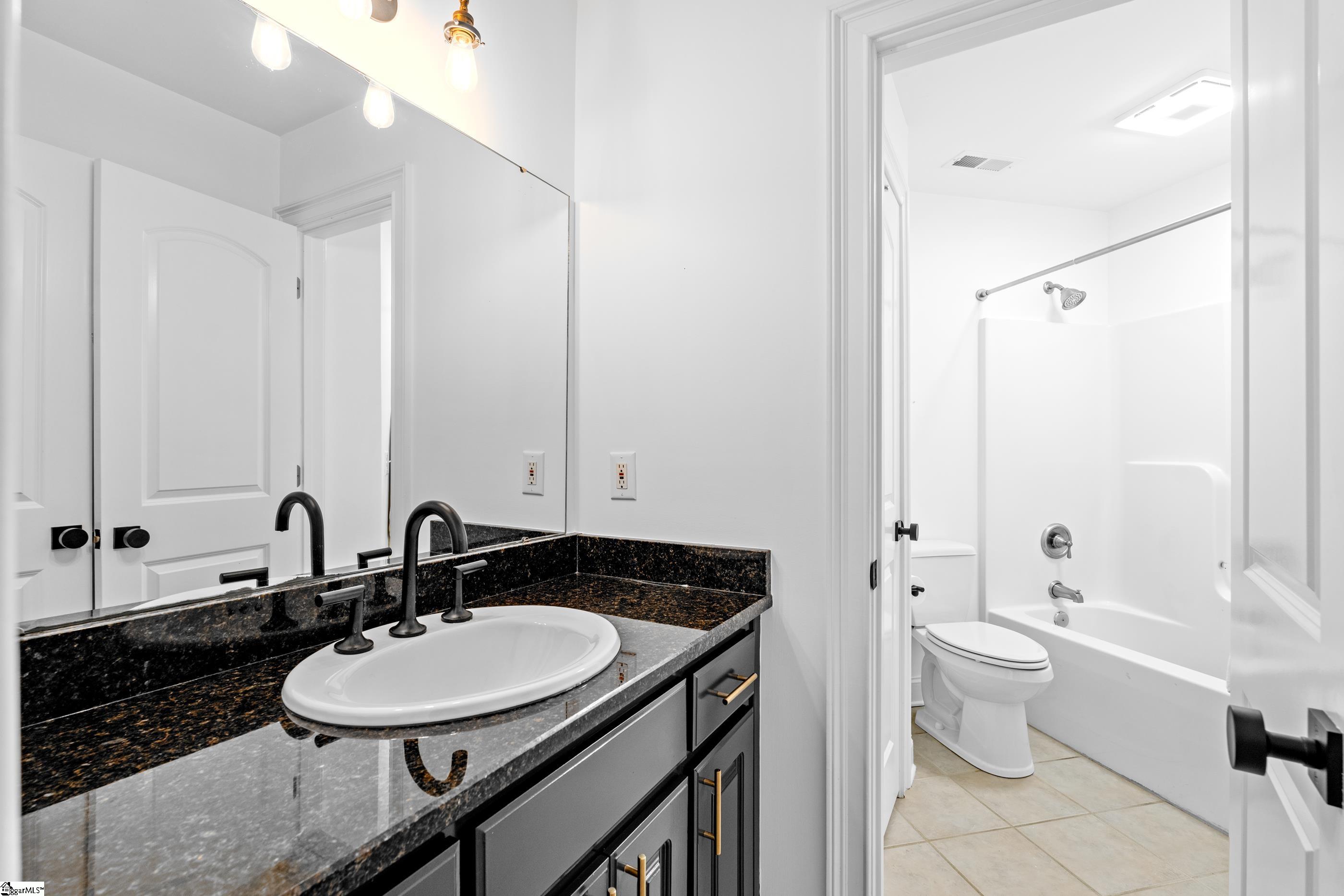 MLS #1569606 image #33