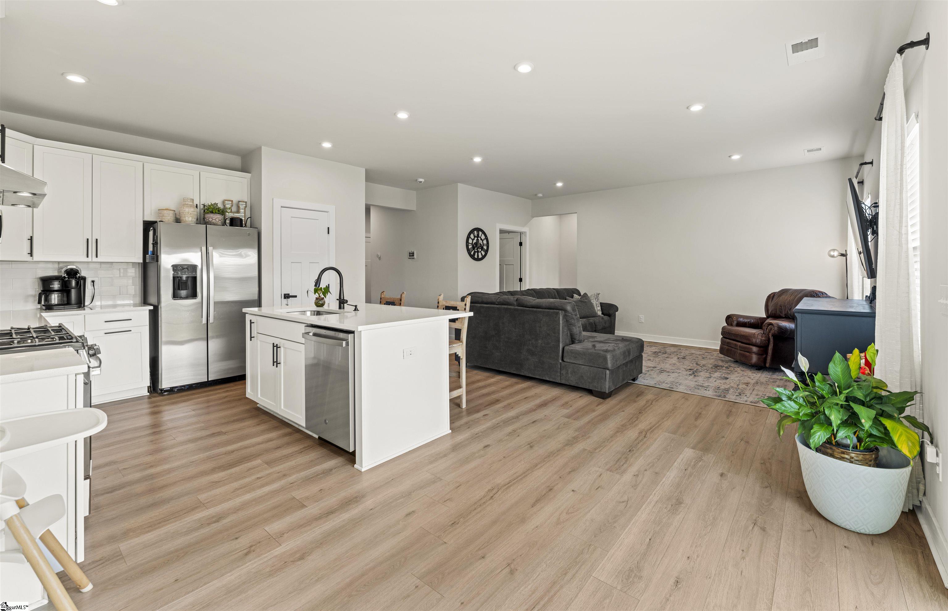 MLS #1569691 image #8