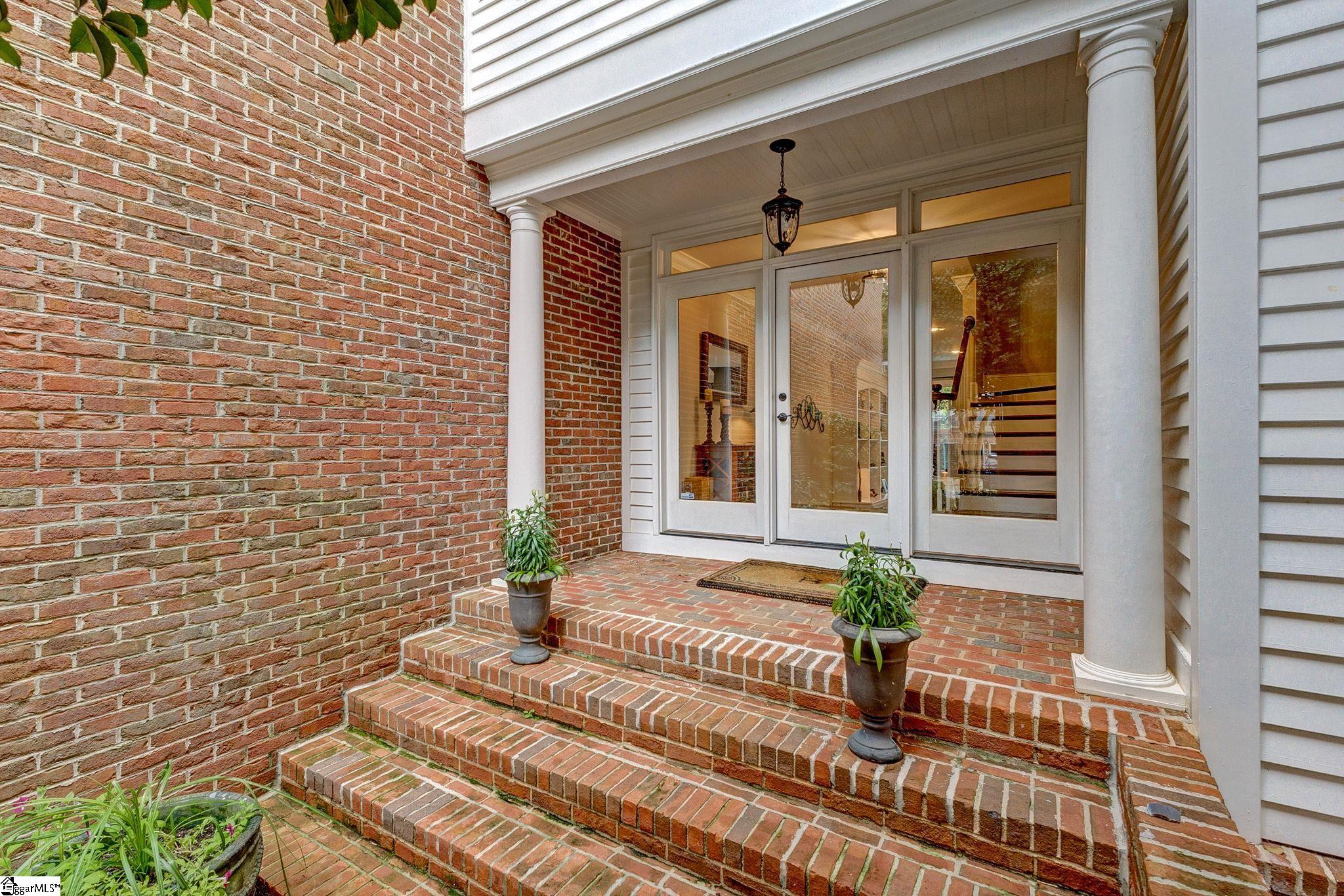 MLS #1569739 image #1