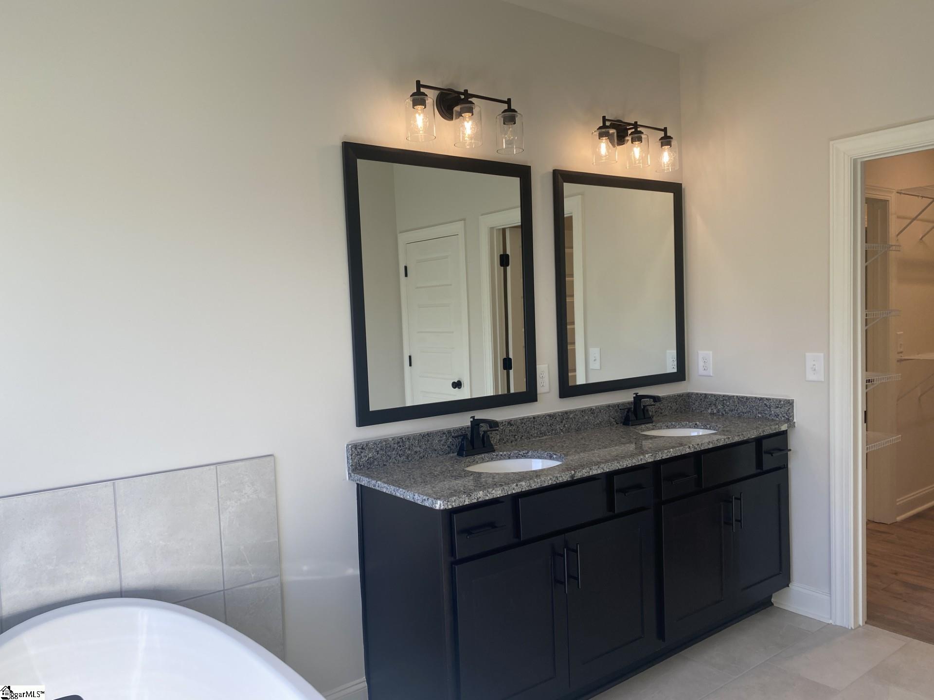 MLS #1569767 image #10