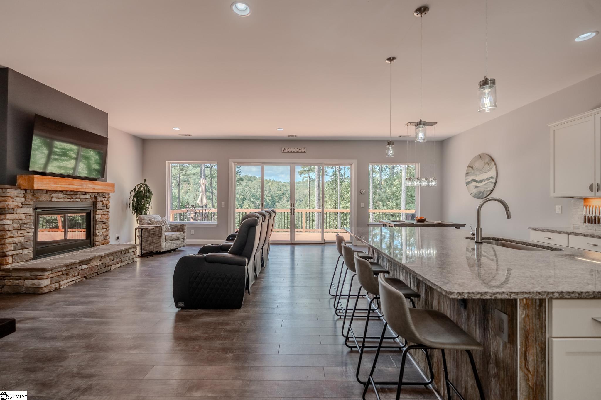 MLS #1569777 image #2