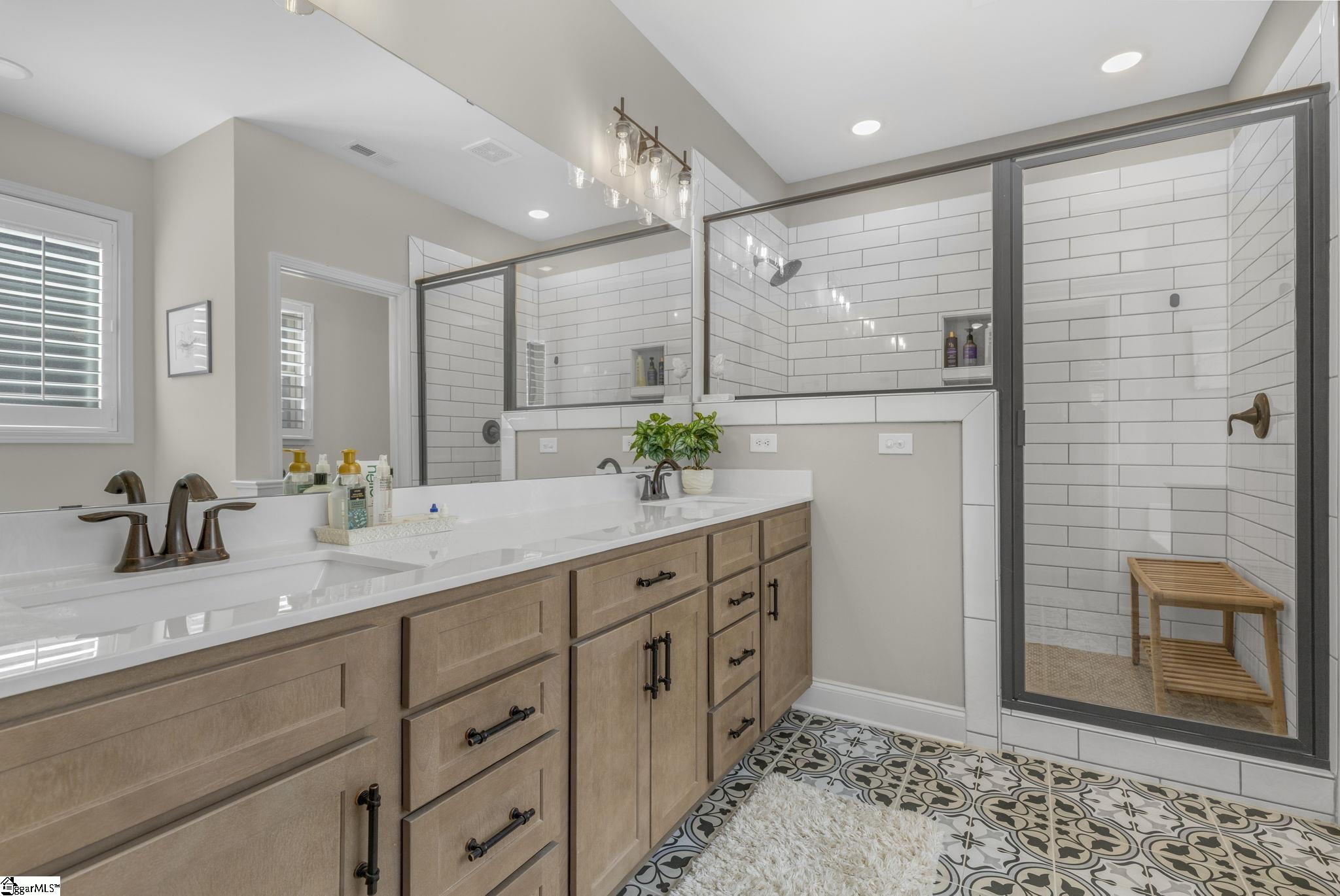 MLS #1569811 image #15