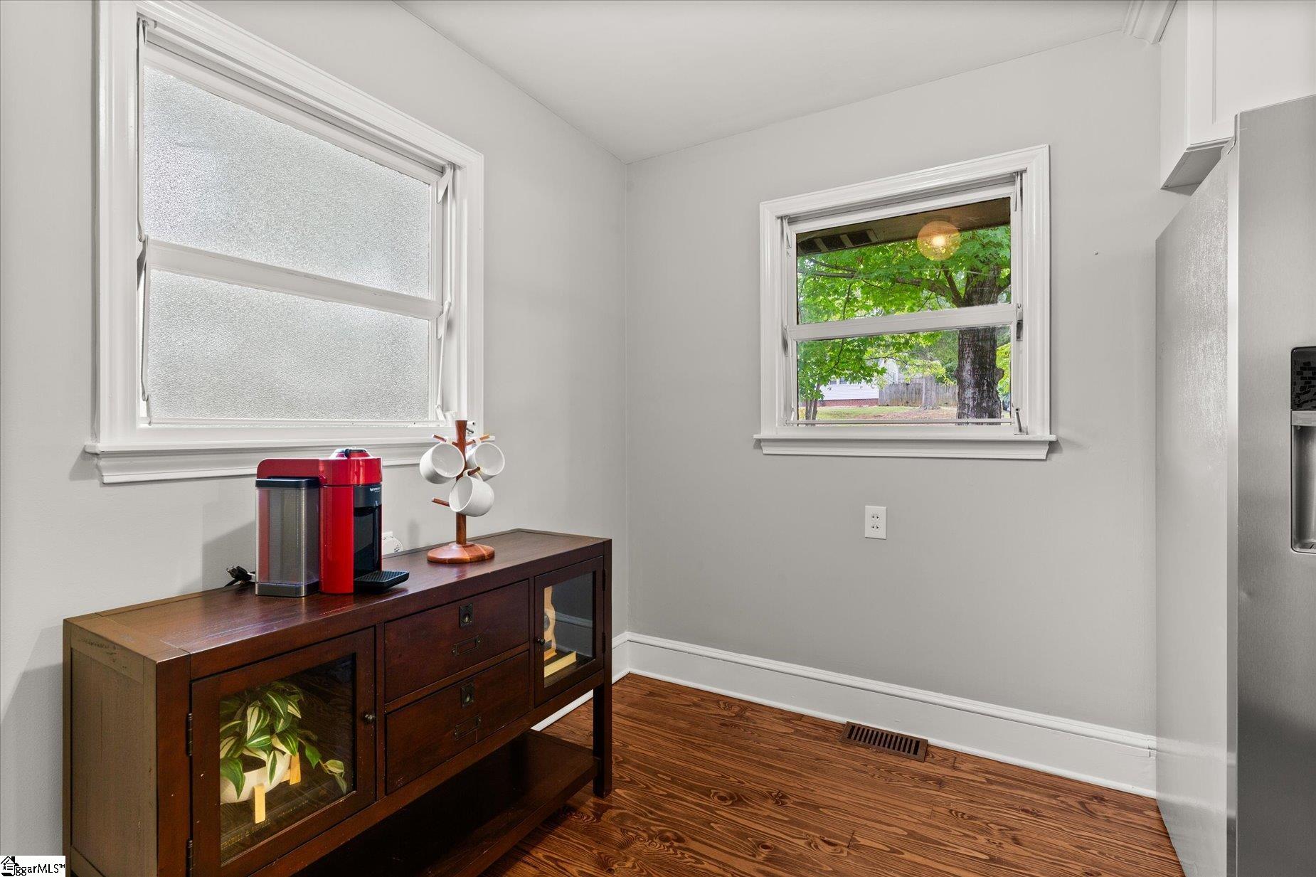 MLS #1569843 image #29