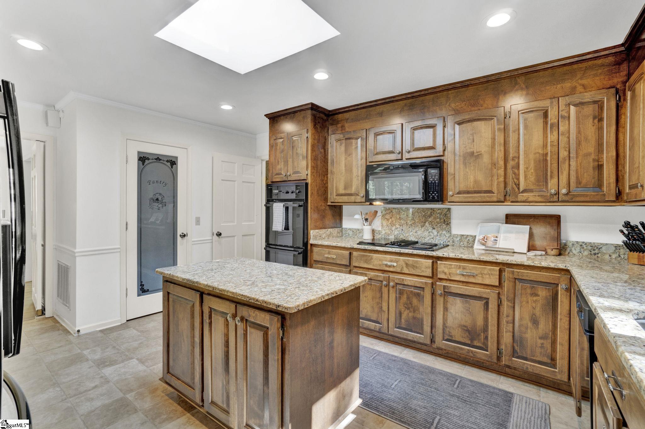 MLS #1569856 image #12