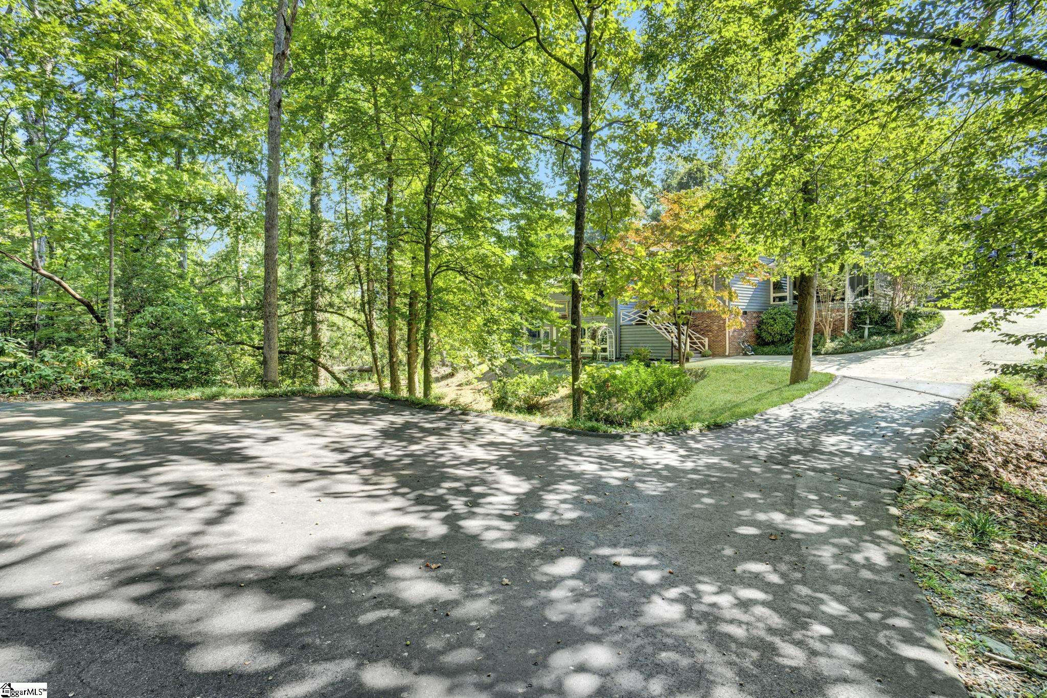 MLS #1569856 image #2