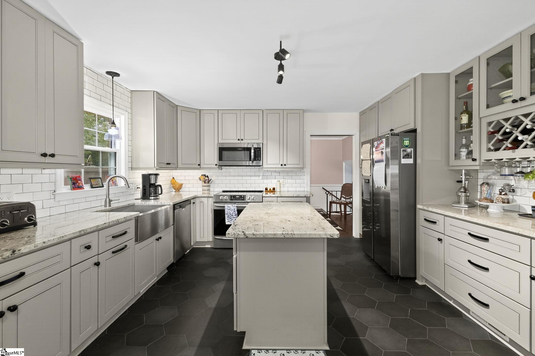 MLS #1569870 image #16