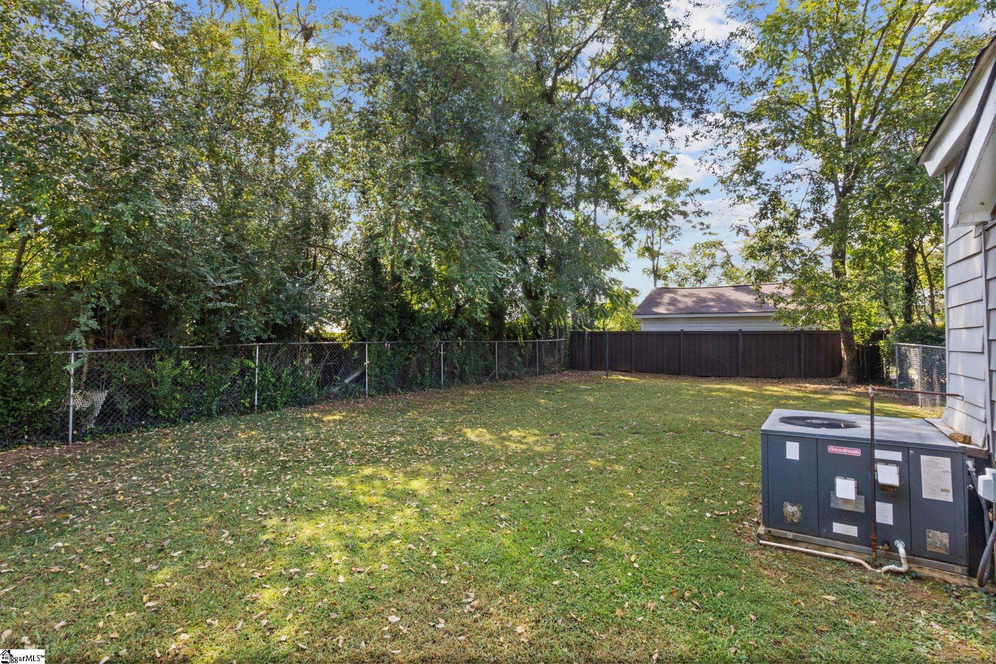 MLS #1569906 image #24