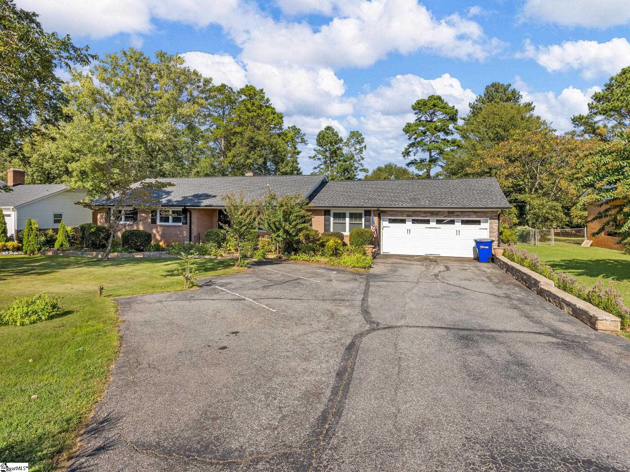 MLS #1569907 image #2