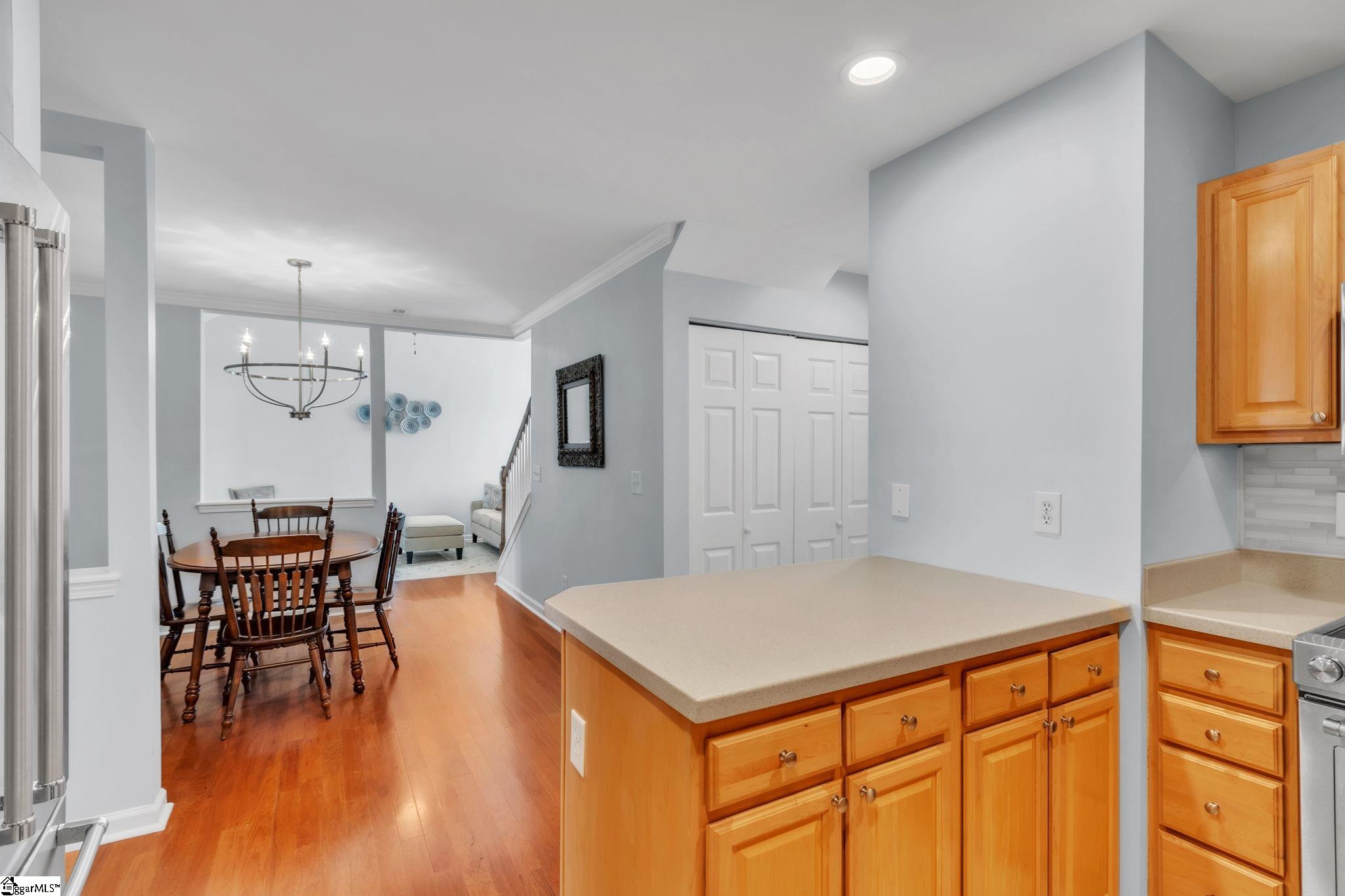 MLS #1569911 image #9