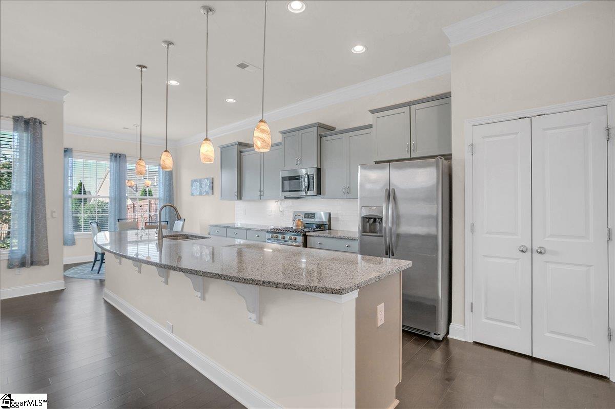 MLS #1569925 image #2