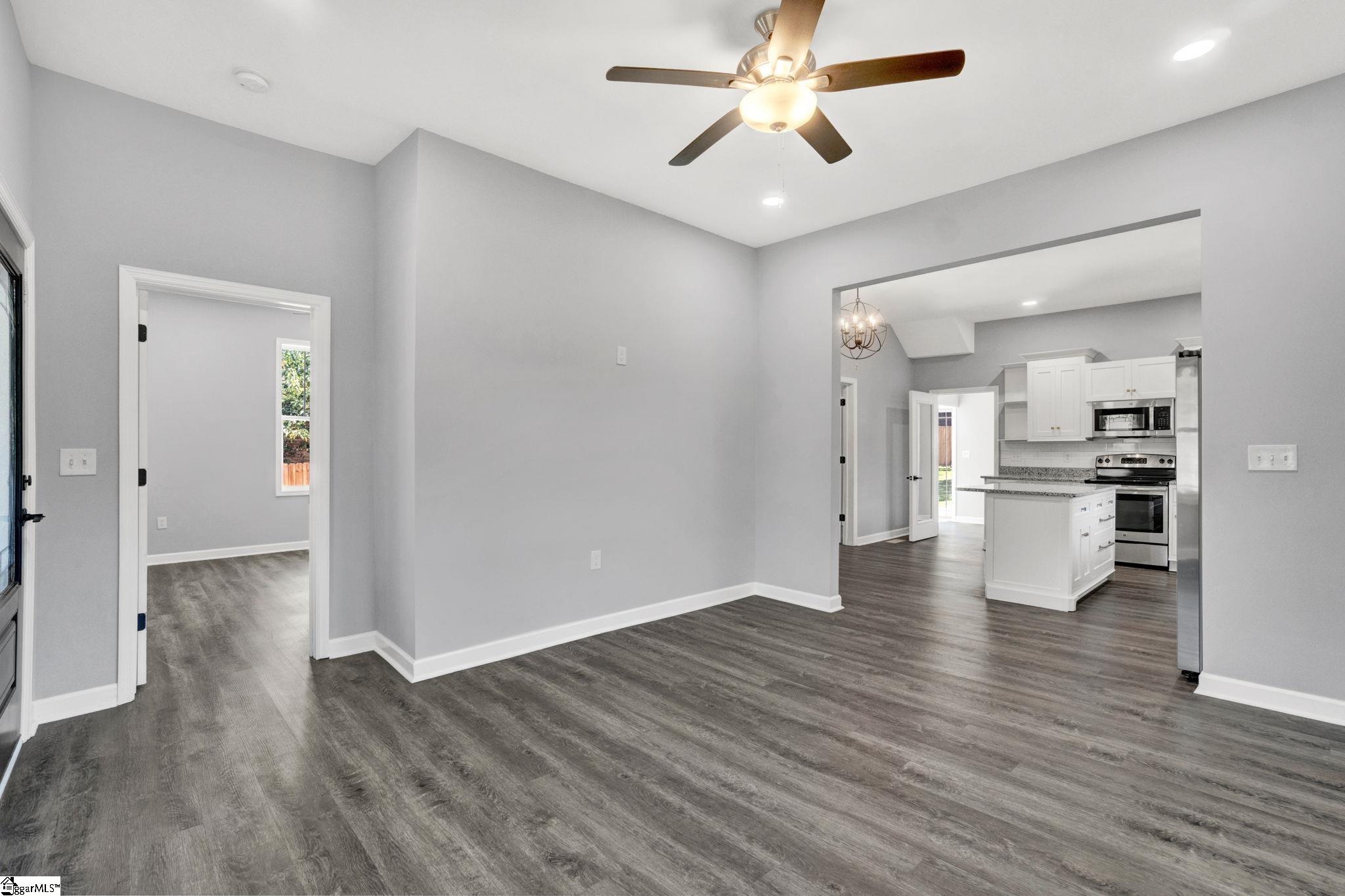 MLS #1569988 image #2