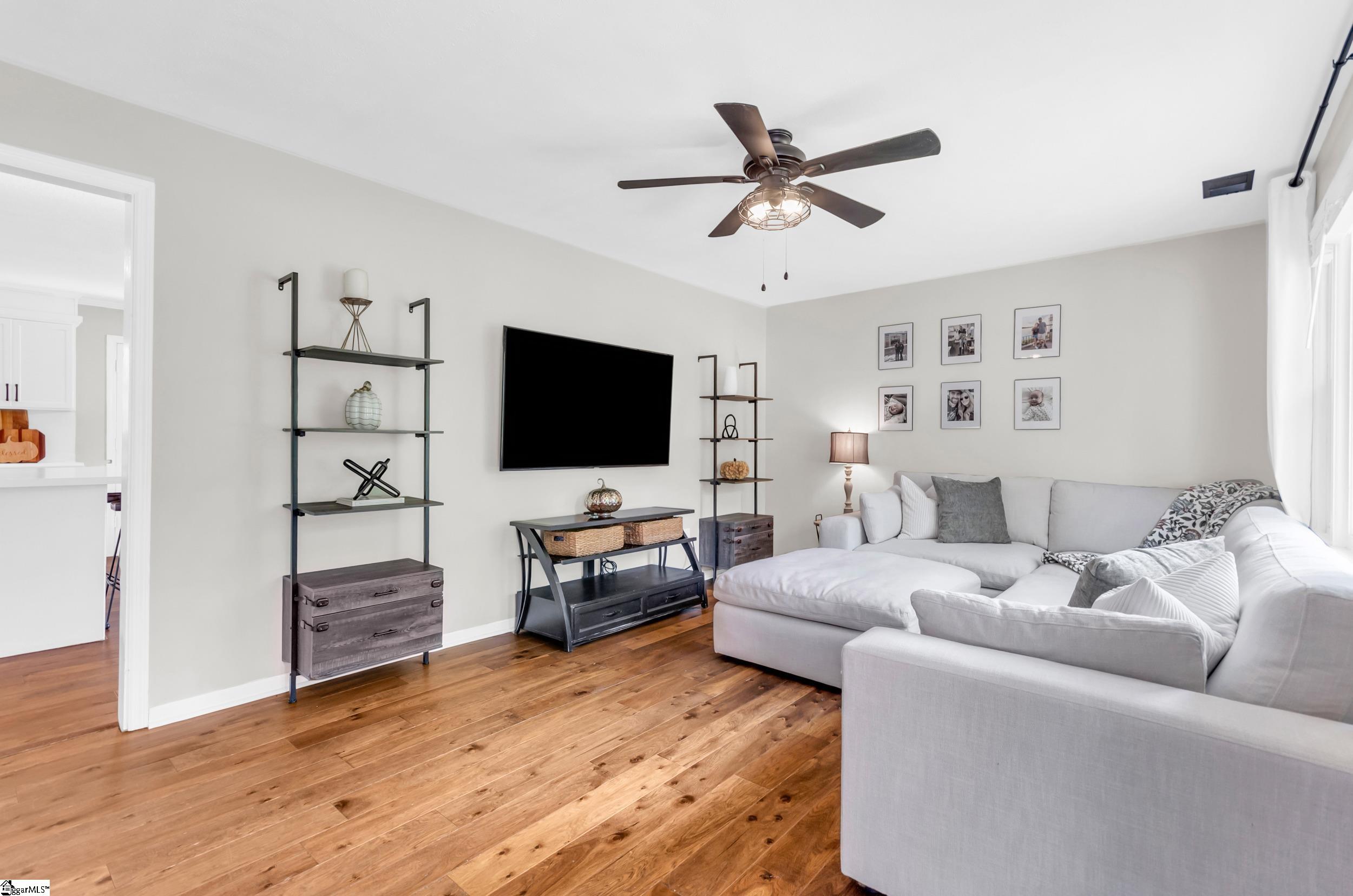 MLS #1569998 image #4