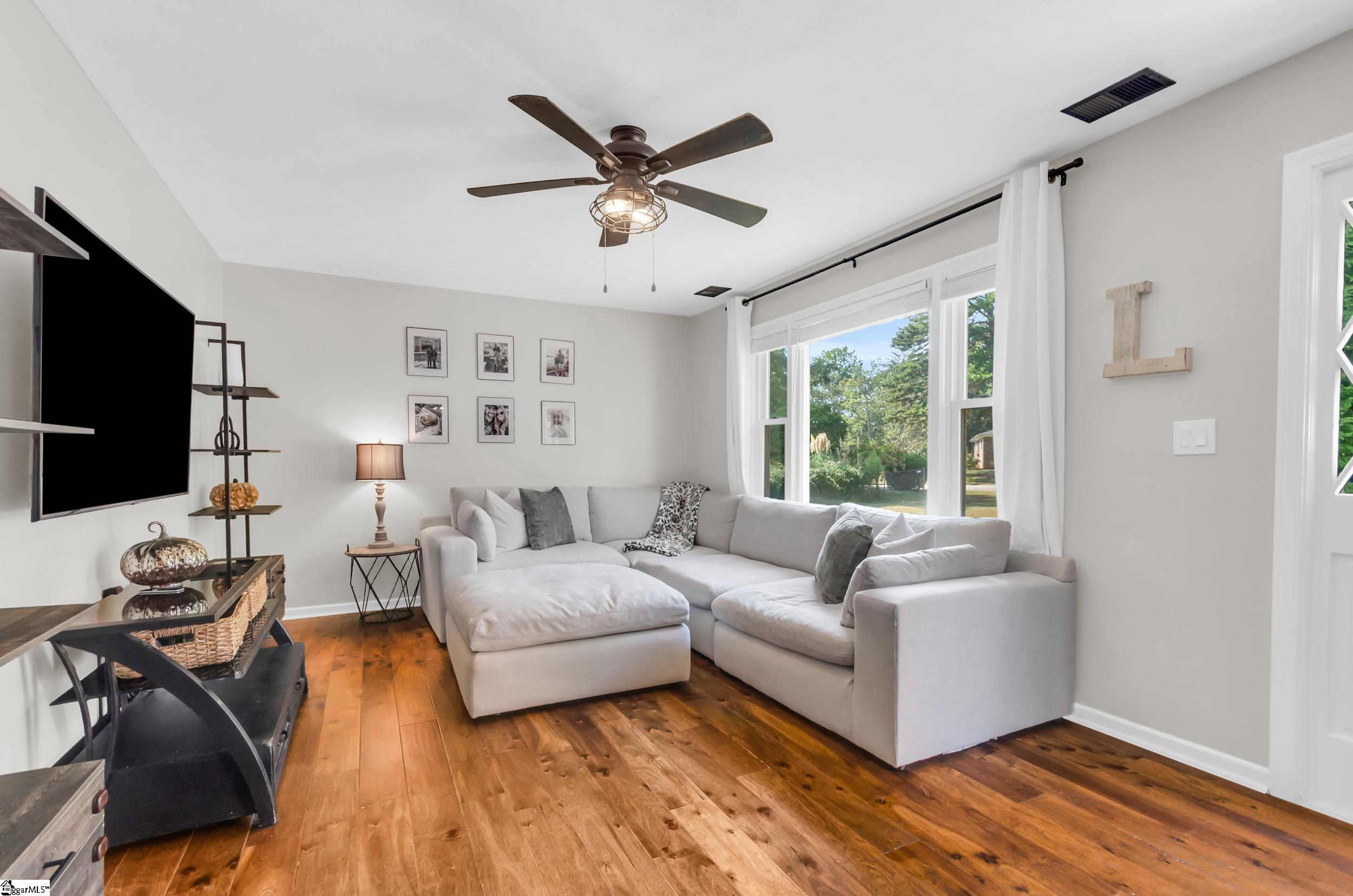 MLS #1569998 image #5