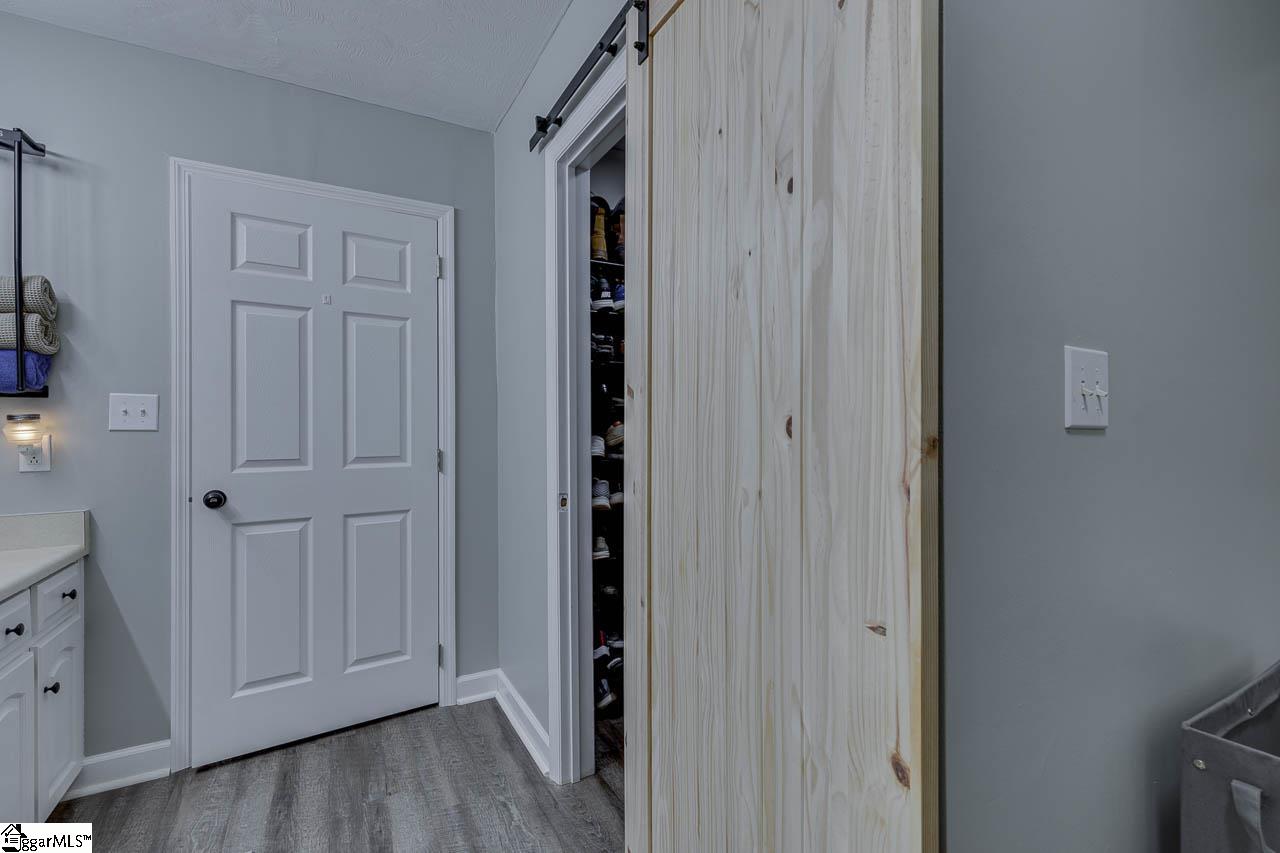 MLS #1570011 image #32