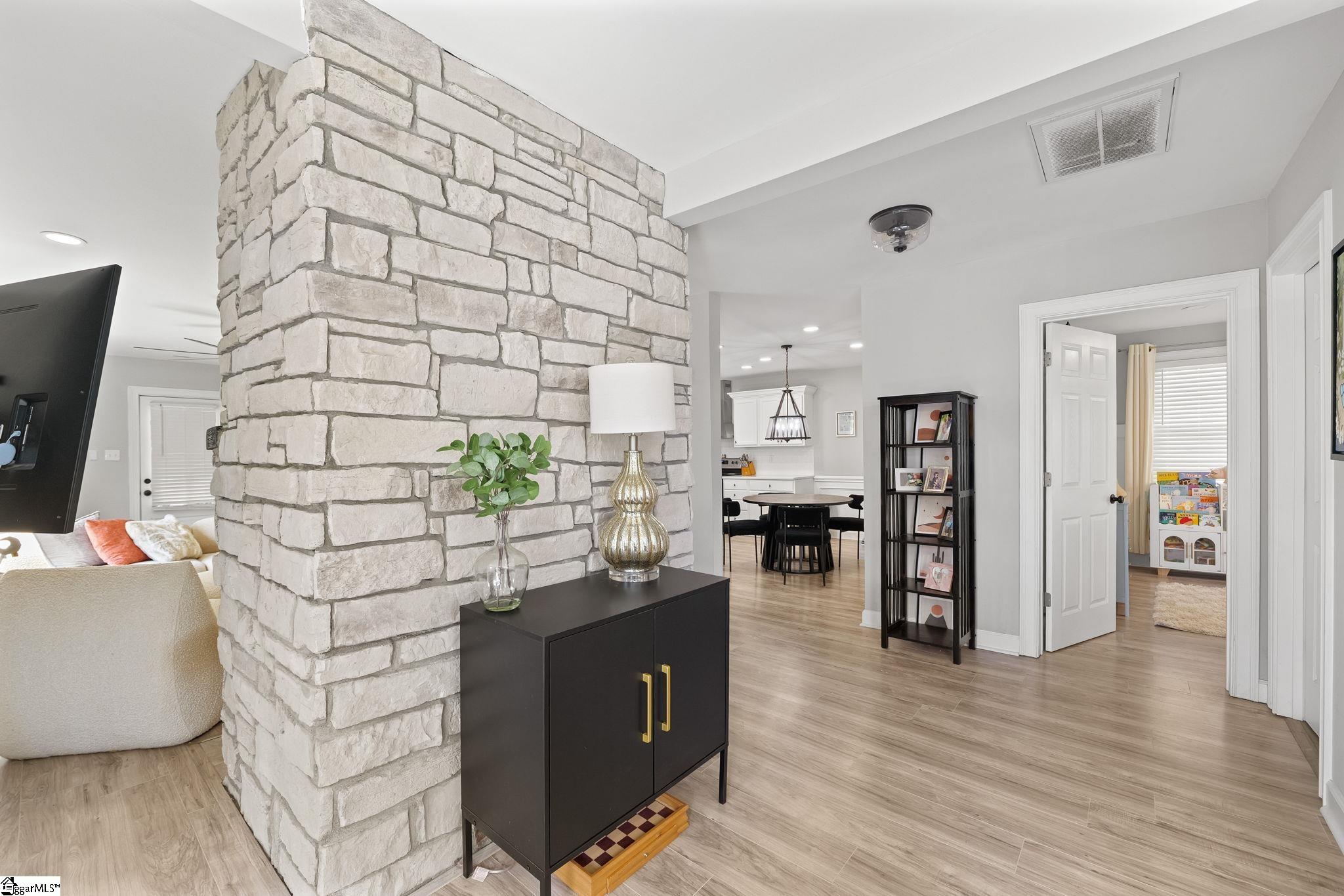 MLS #1570022 image #18