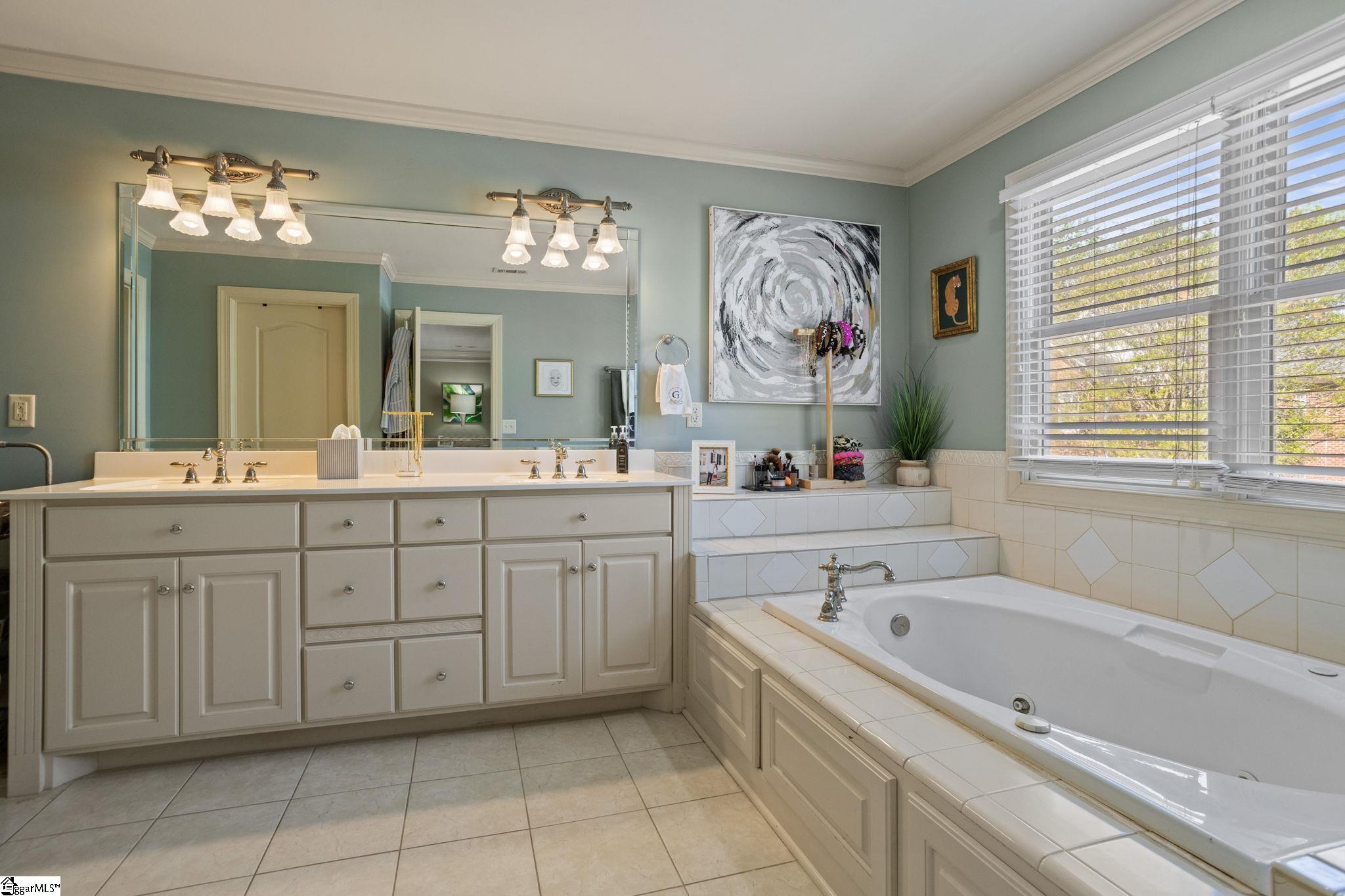 MLS #1570041 image #22