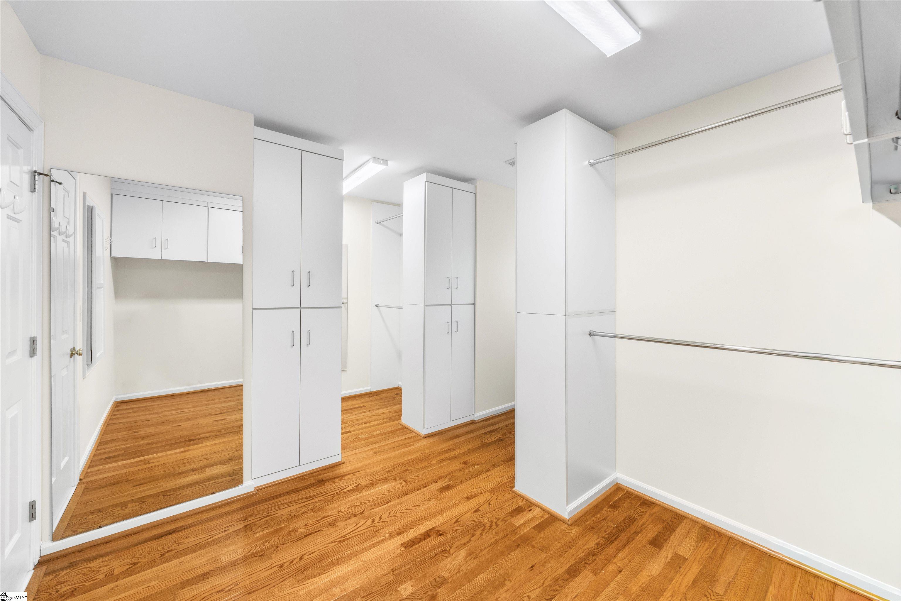 MLS #1570045 image #32