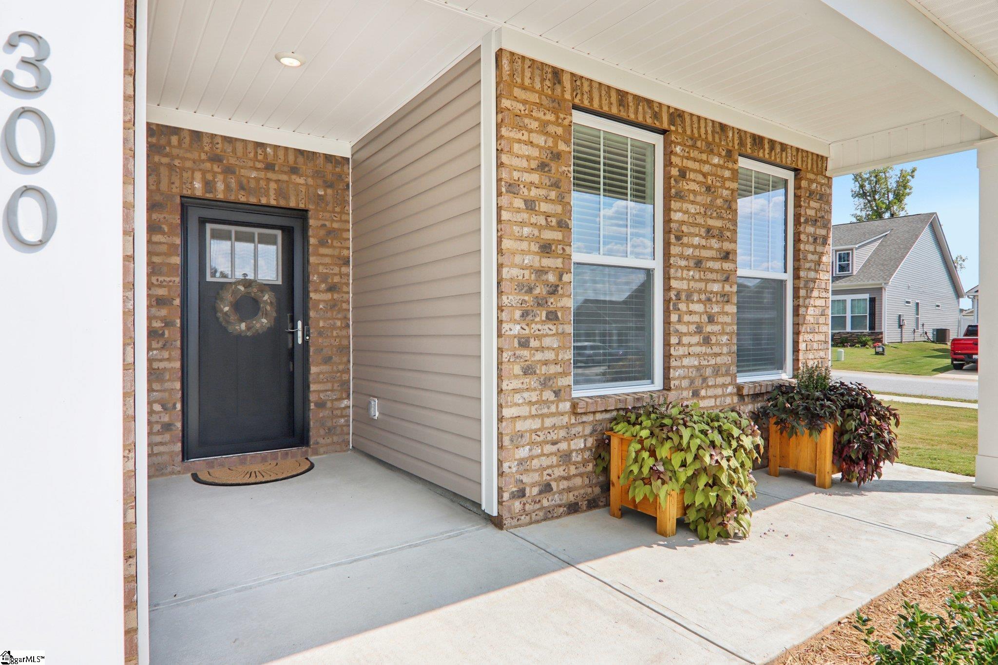 MLS #1570130 image #2