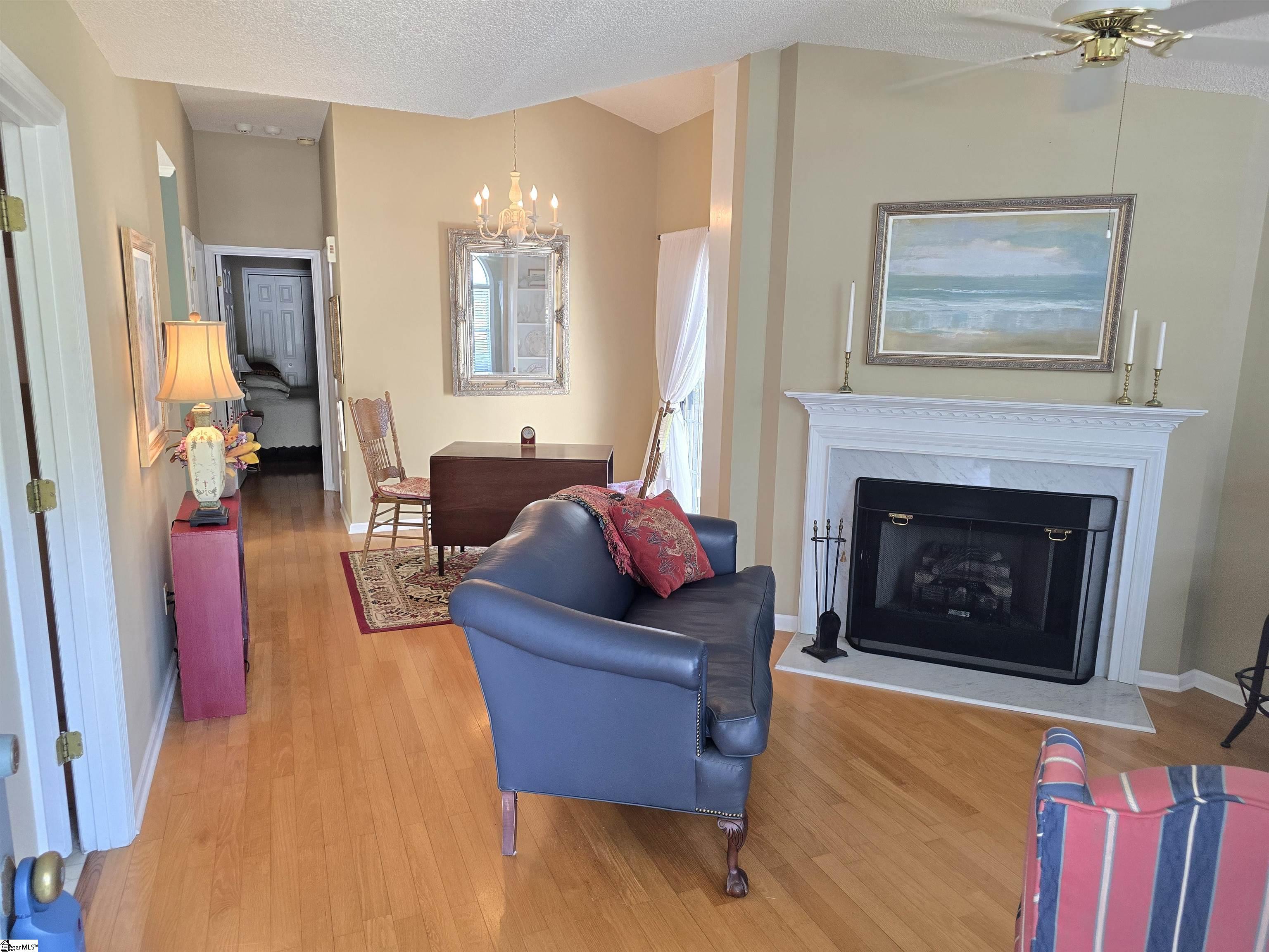 MLS #1570151 image #1