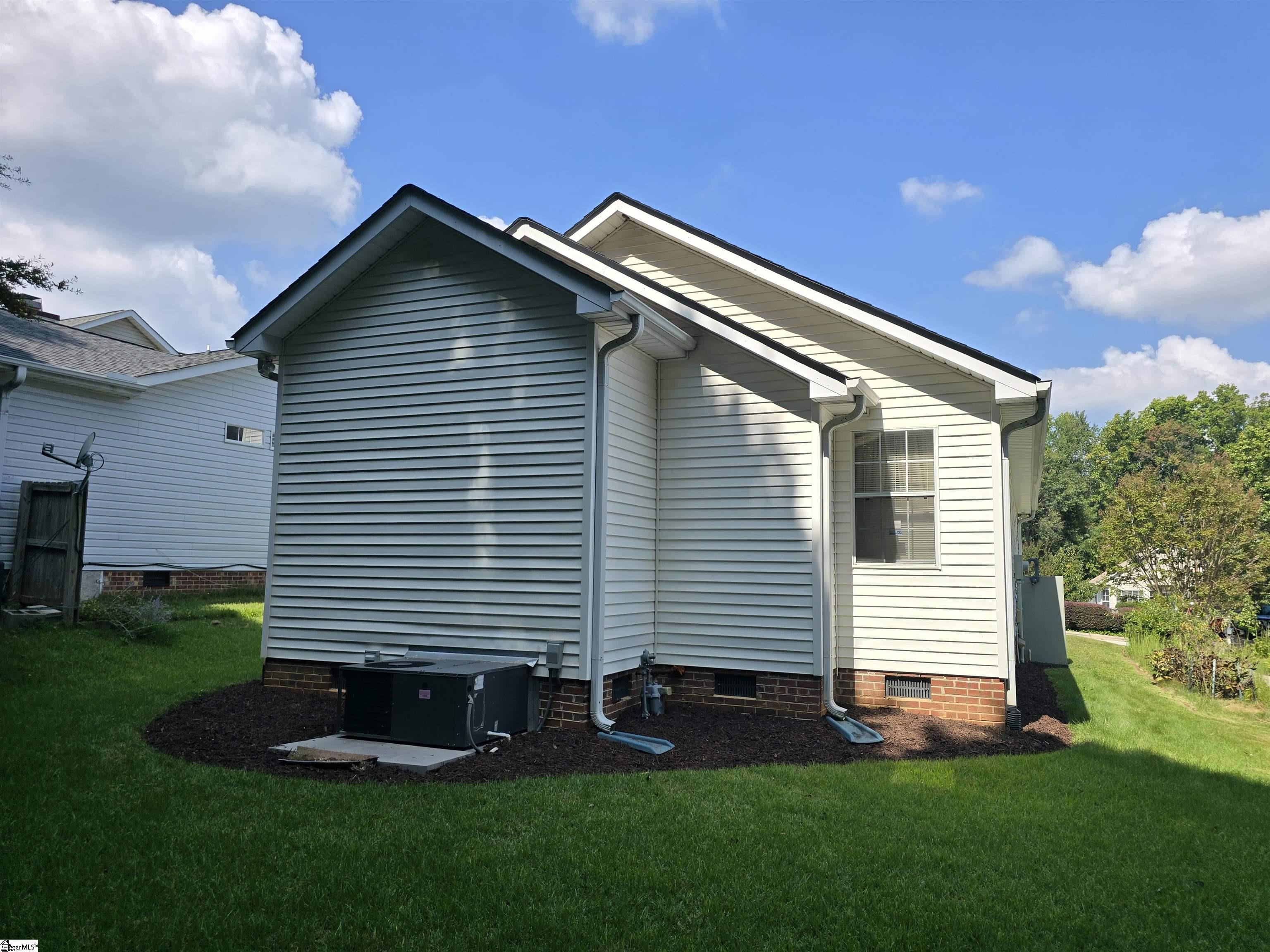 MLS #1570151 image #24