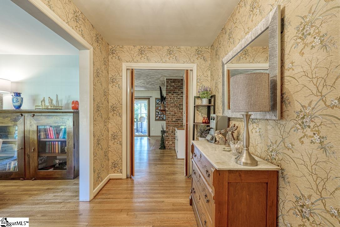 MLS #1570226 image #2