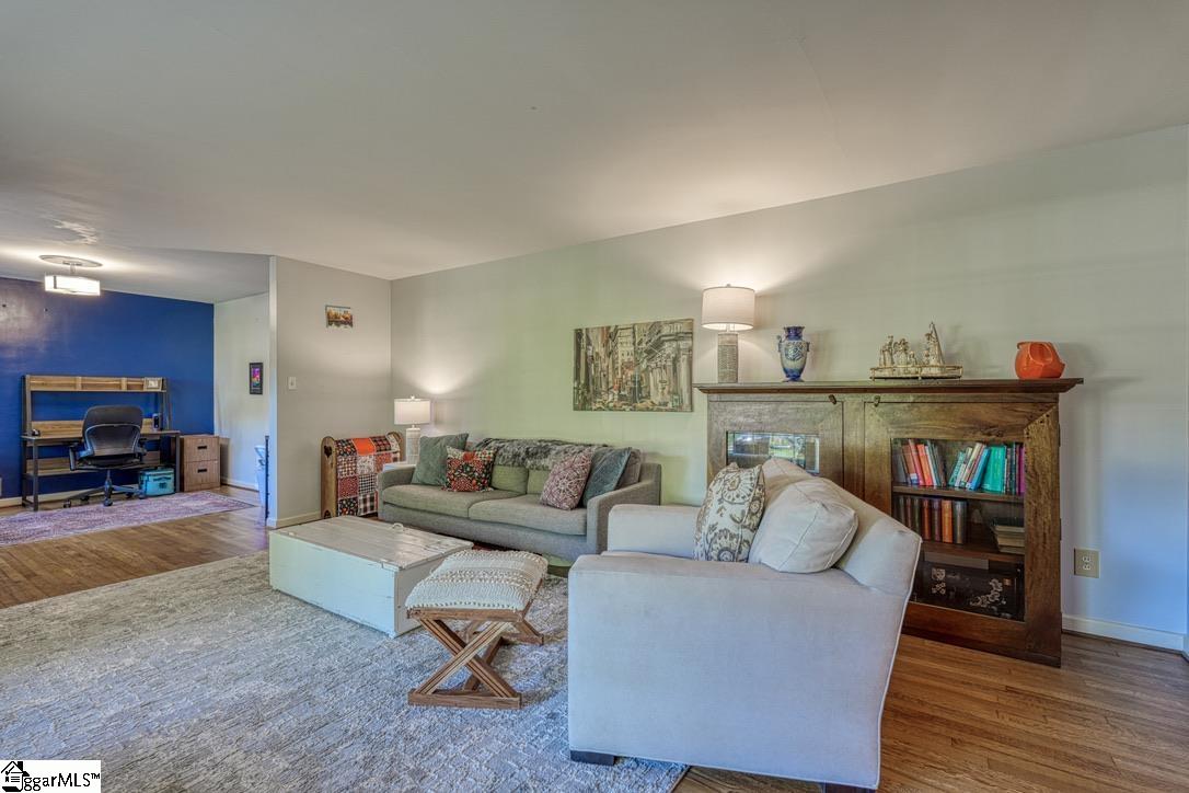 MLS #1570226 image #4