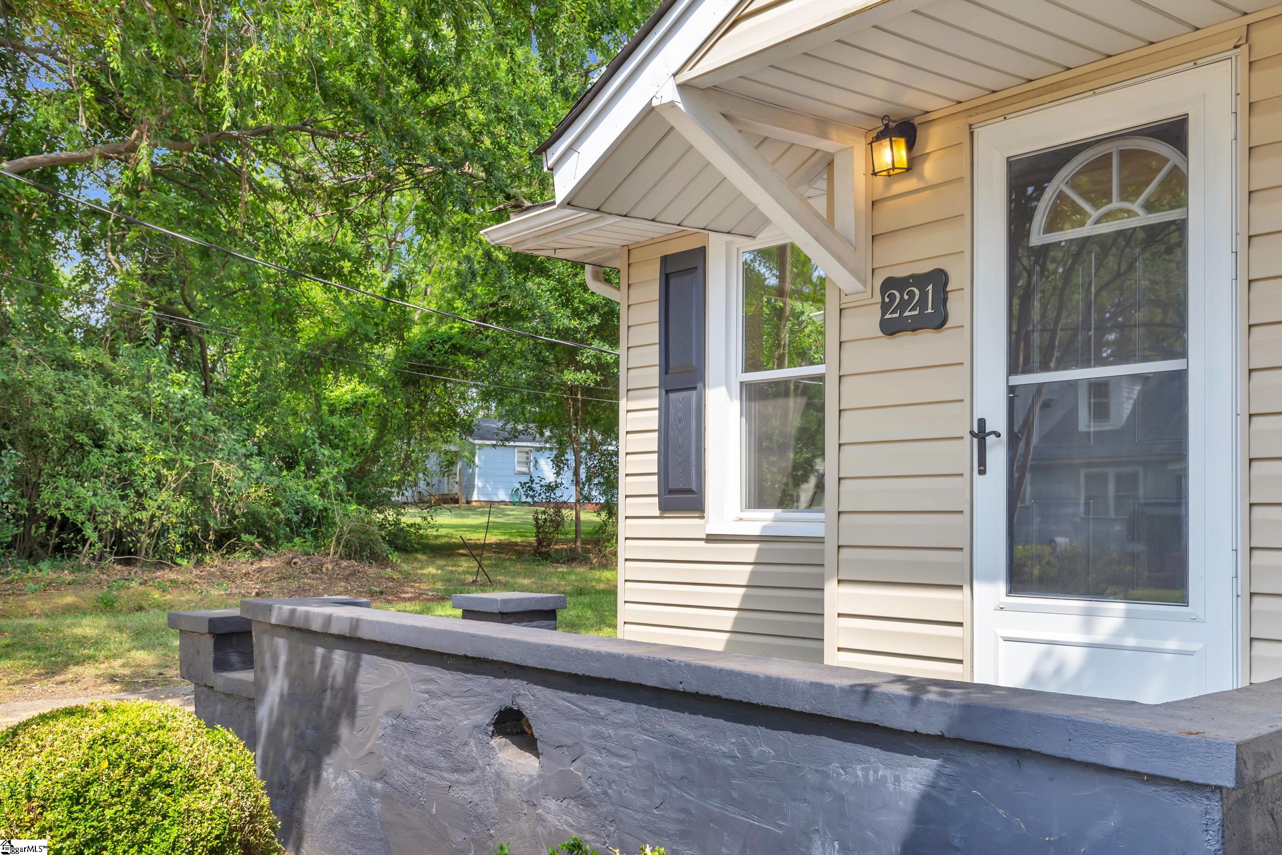 MLS #1570231 image #1