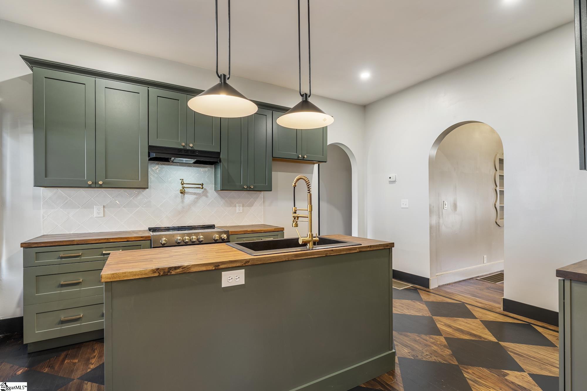 MLS #1570246 image #15