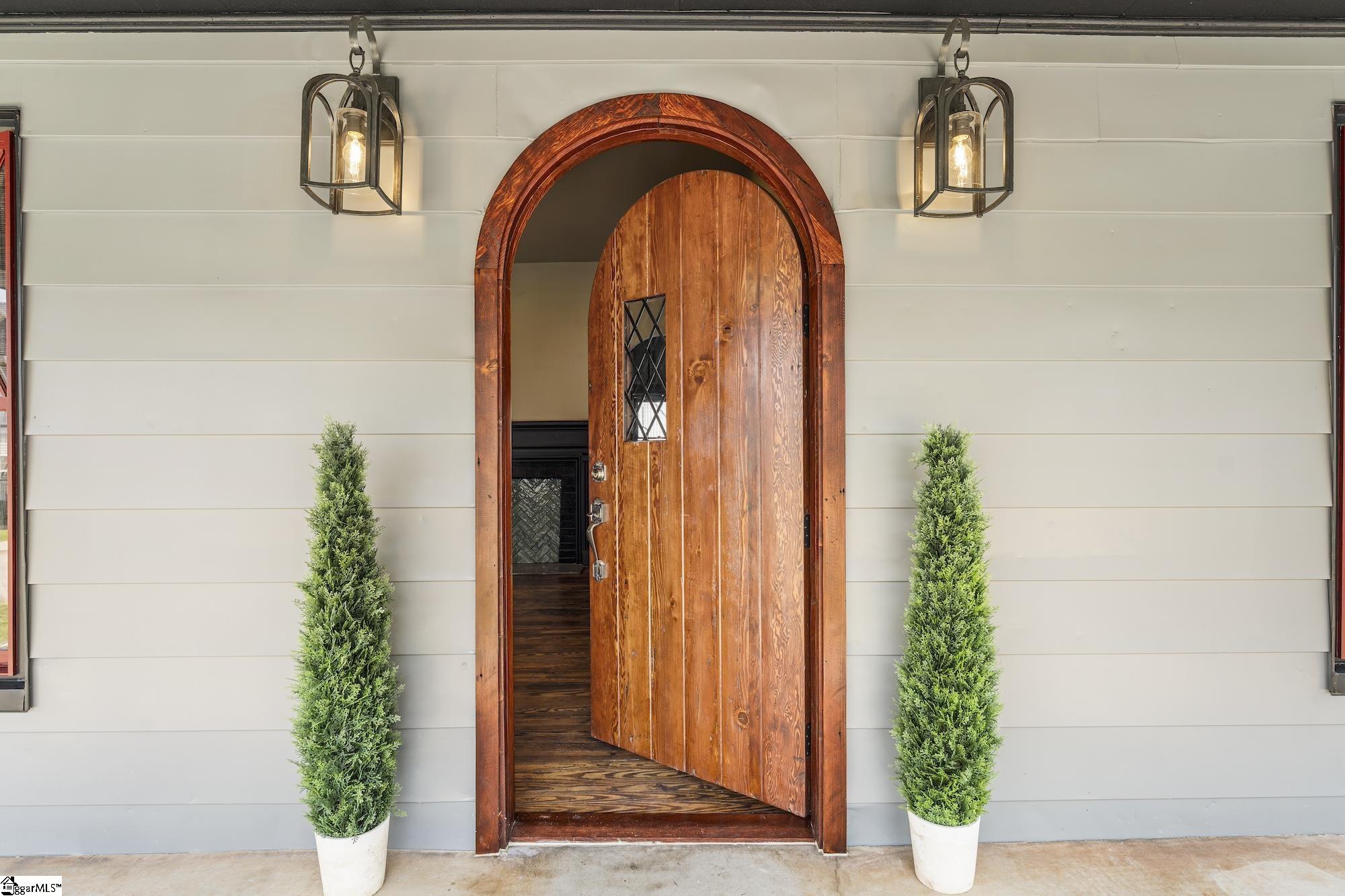 MLS #1570246 image #2