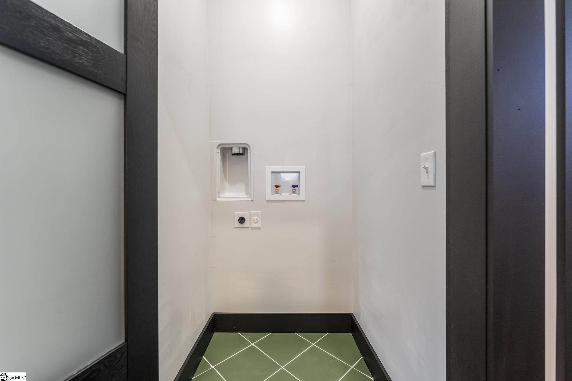 MLS #1570246 image #24