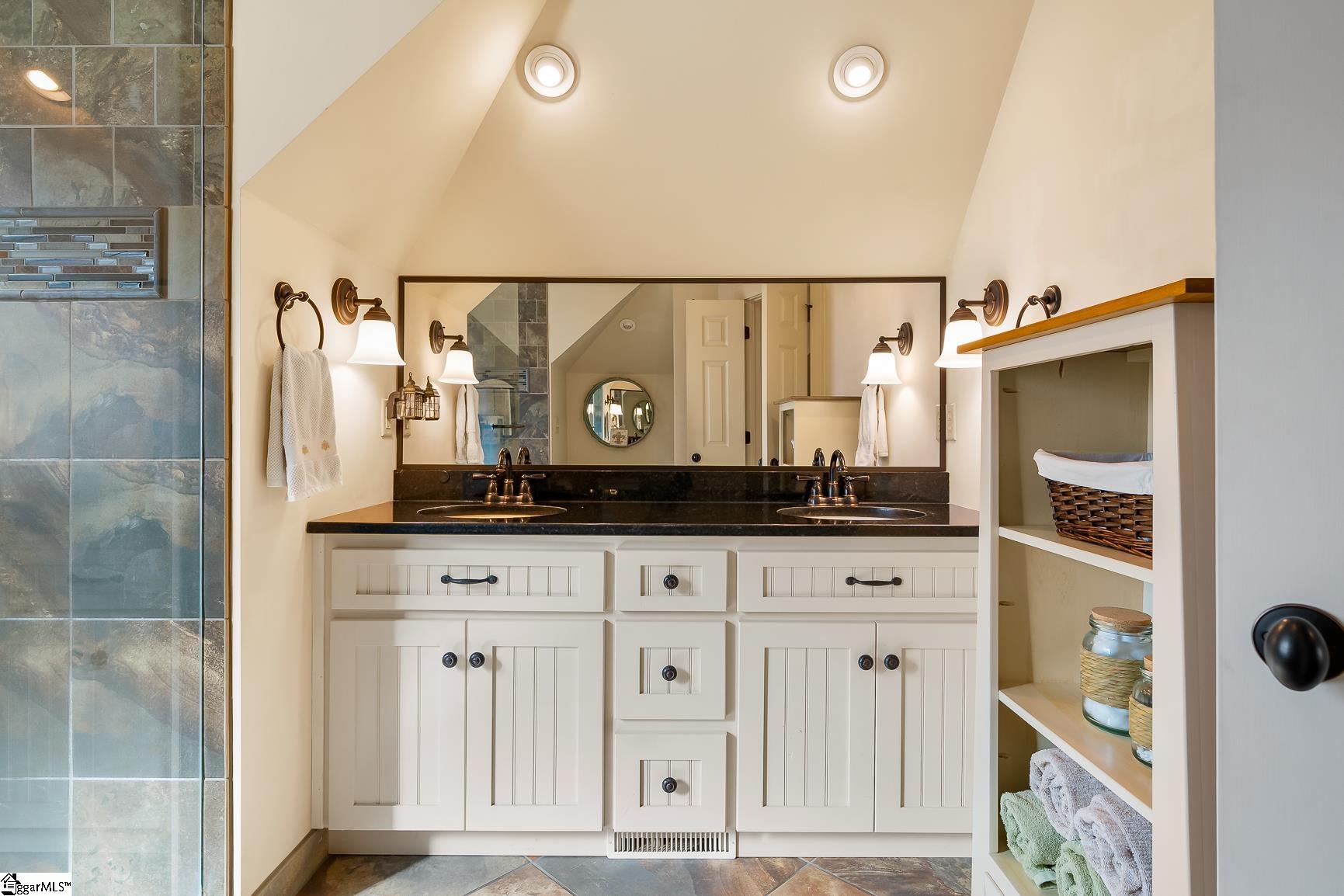 MLS #1570252 image #31