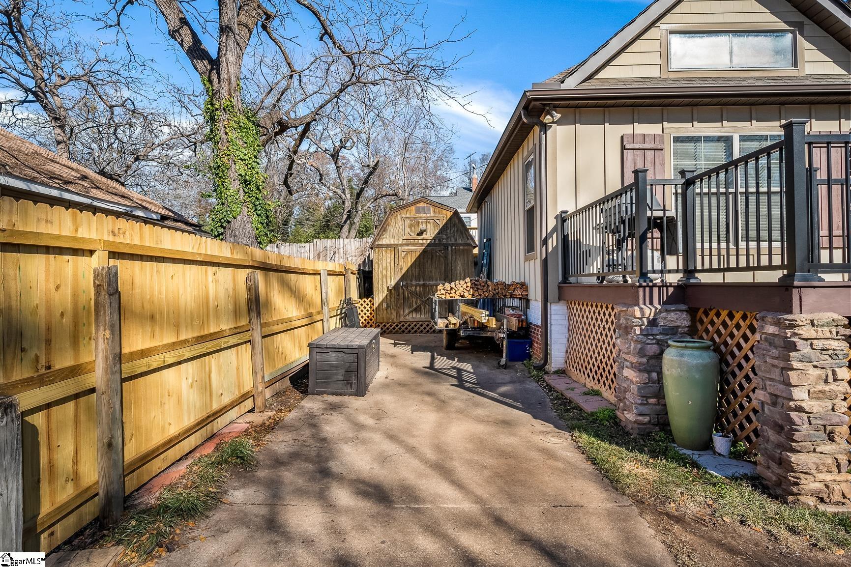 MLS #1570252 image #43