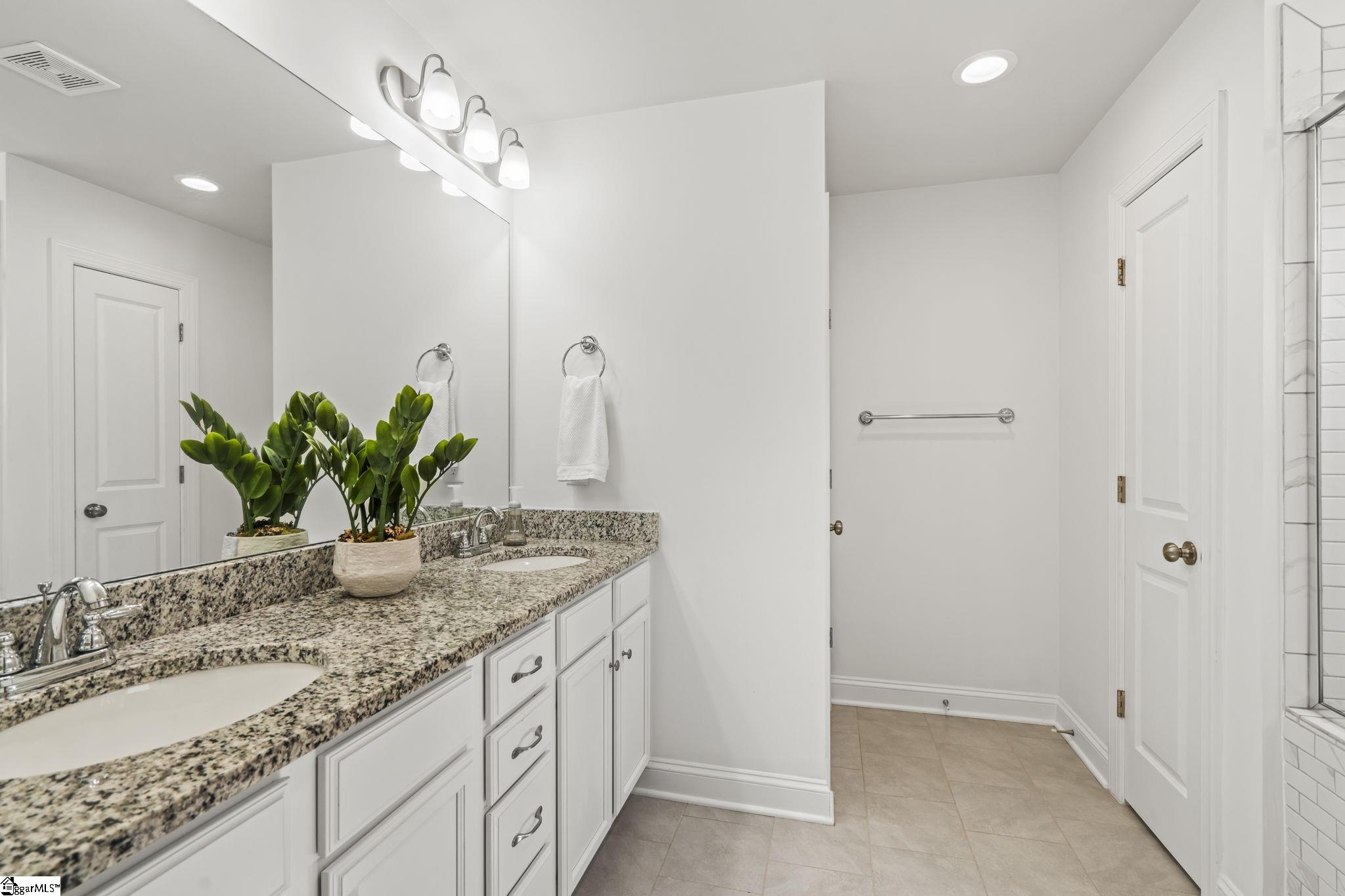 MLS #1570253 image #17